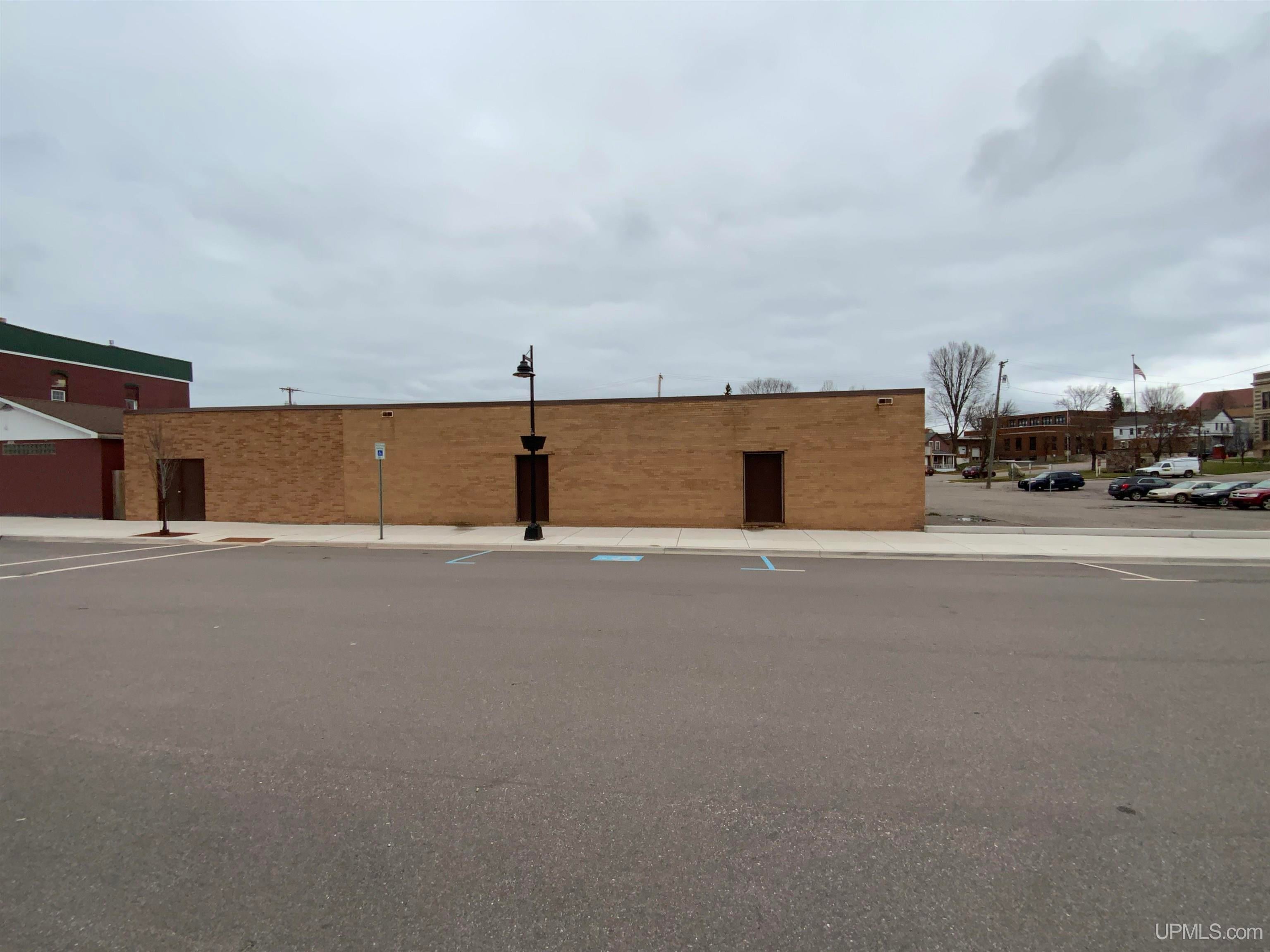 401 Jackson Street — photo