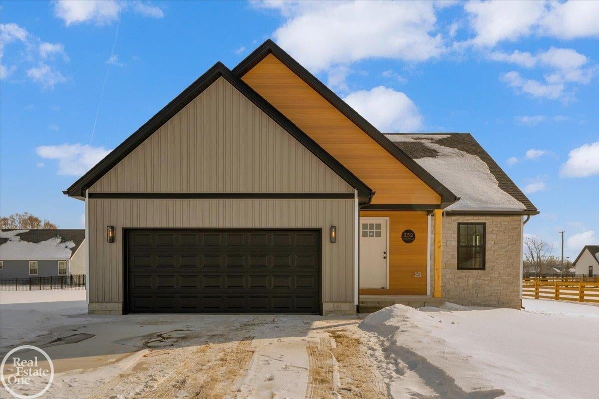 2 Shelldrake Lane — photo