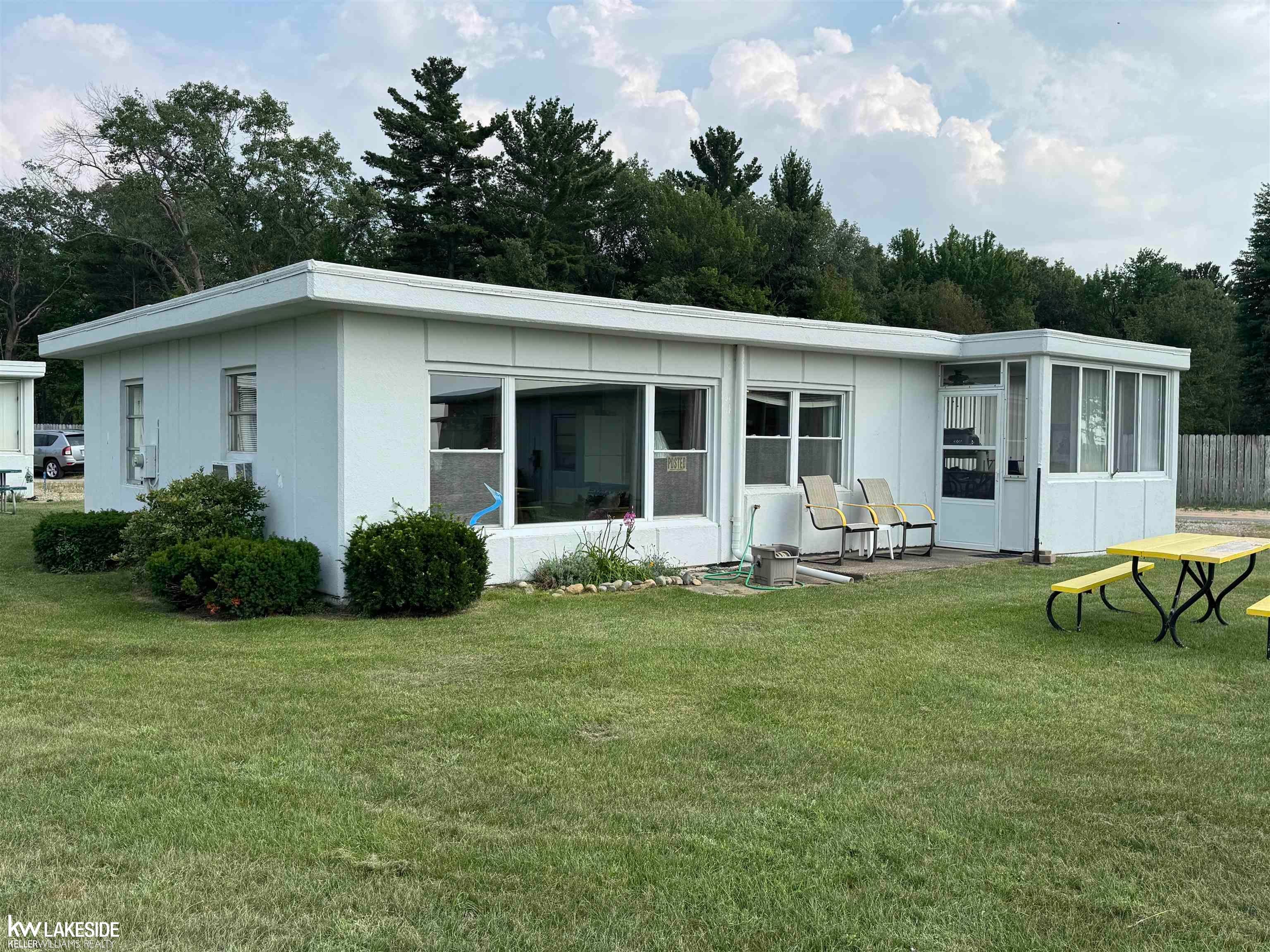 6024 Port Austin Road 4 — photo