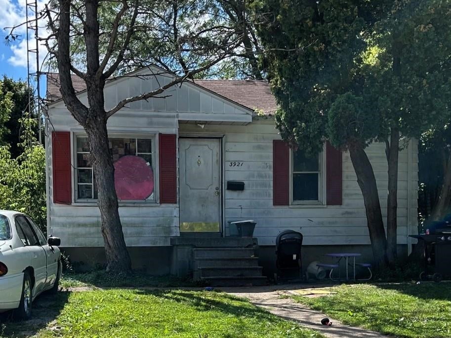 3921 Joyner Street — photo
