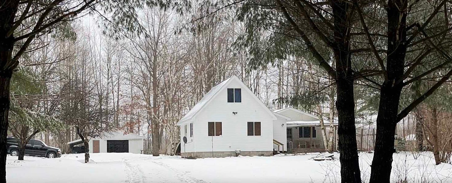 2670 Bass Lake Street — photo