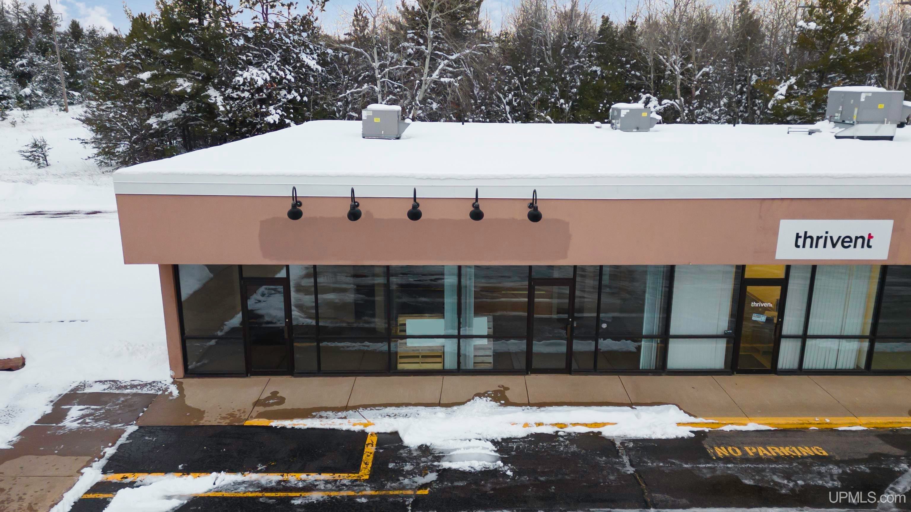 1366 US41 Highway Unit #6 — photo