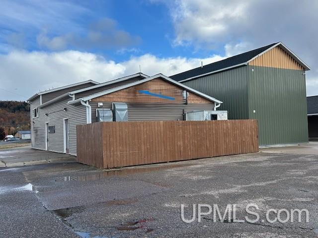 408 Mill Street — photo