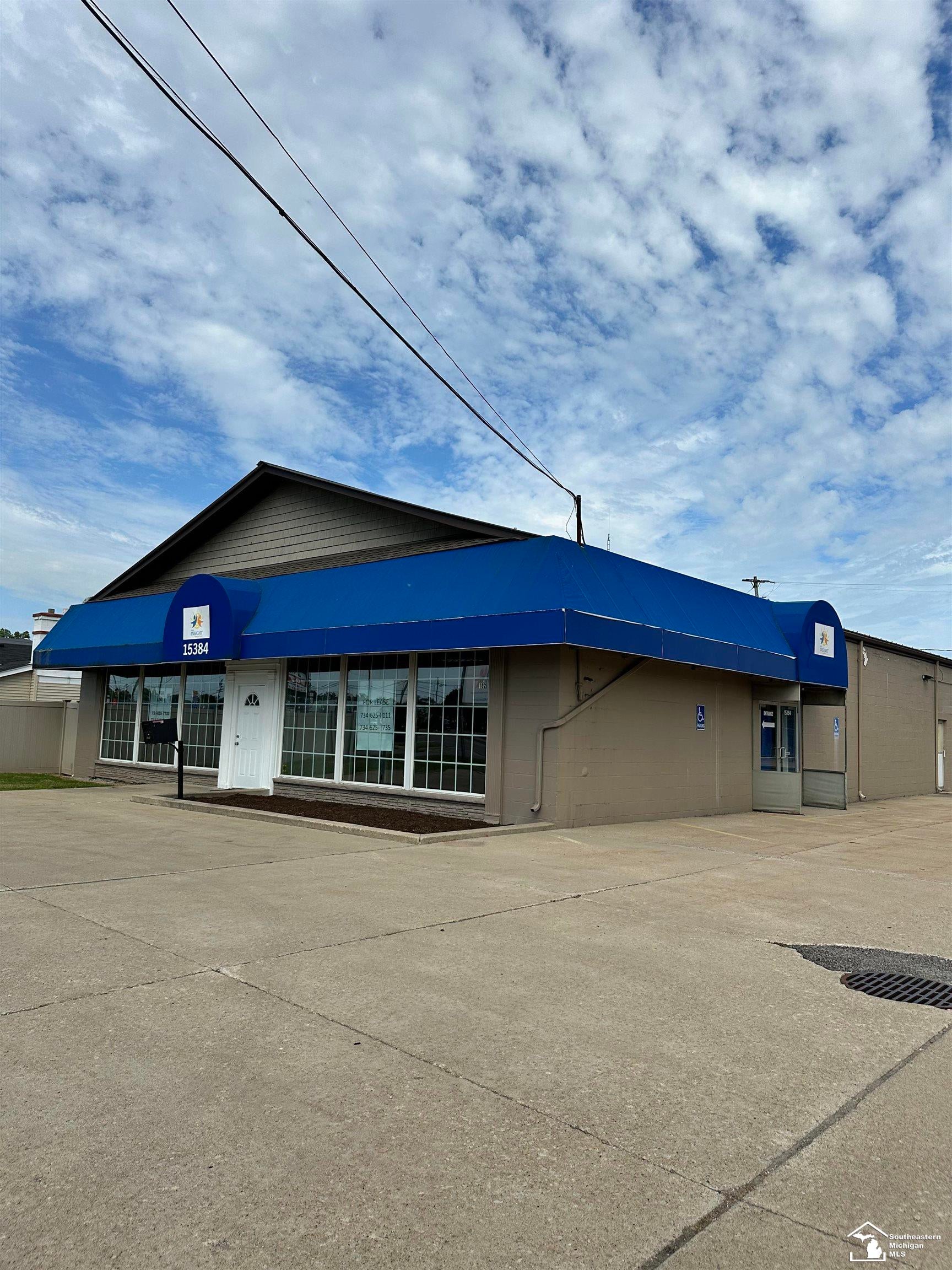15384 S Dixie Highway — photo