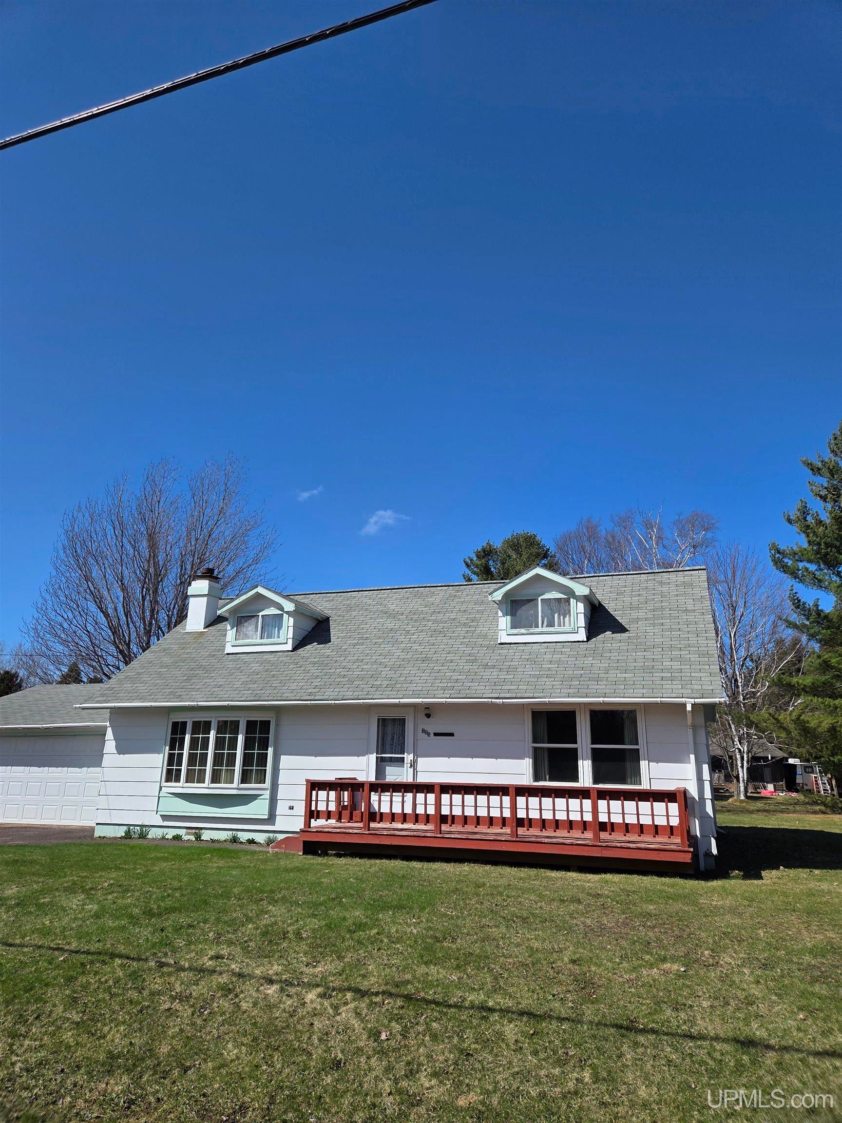 725 Parker Avenue 1 — photo
