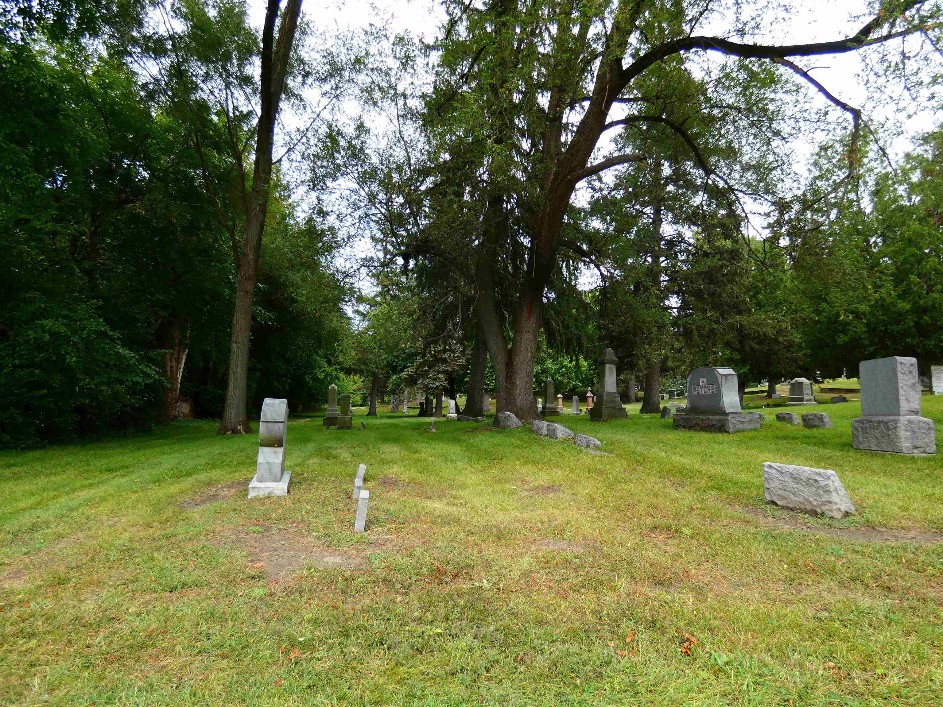 15685 E Fourteen Mile Road — photo