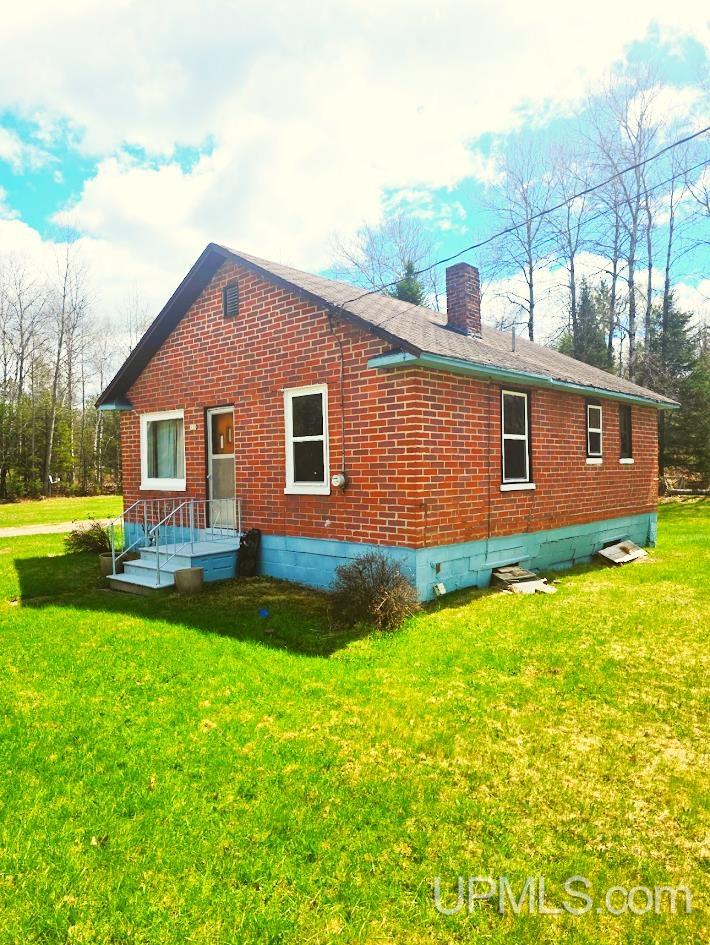 109 Memory Lane Road — photo