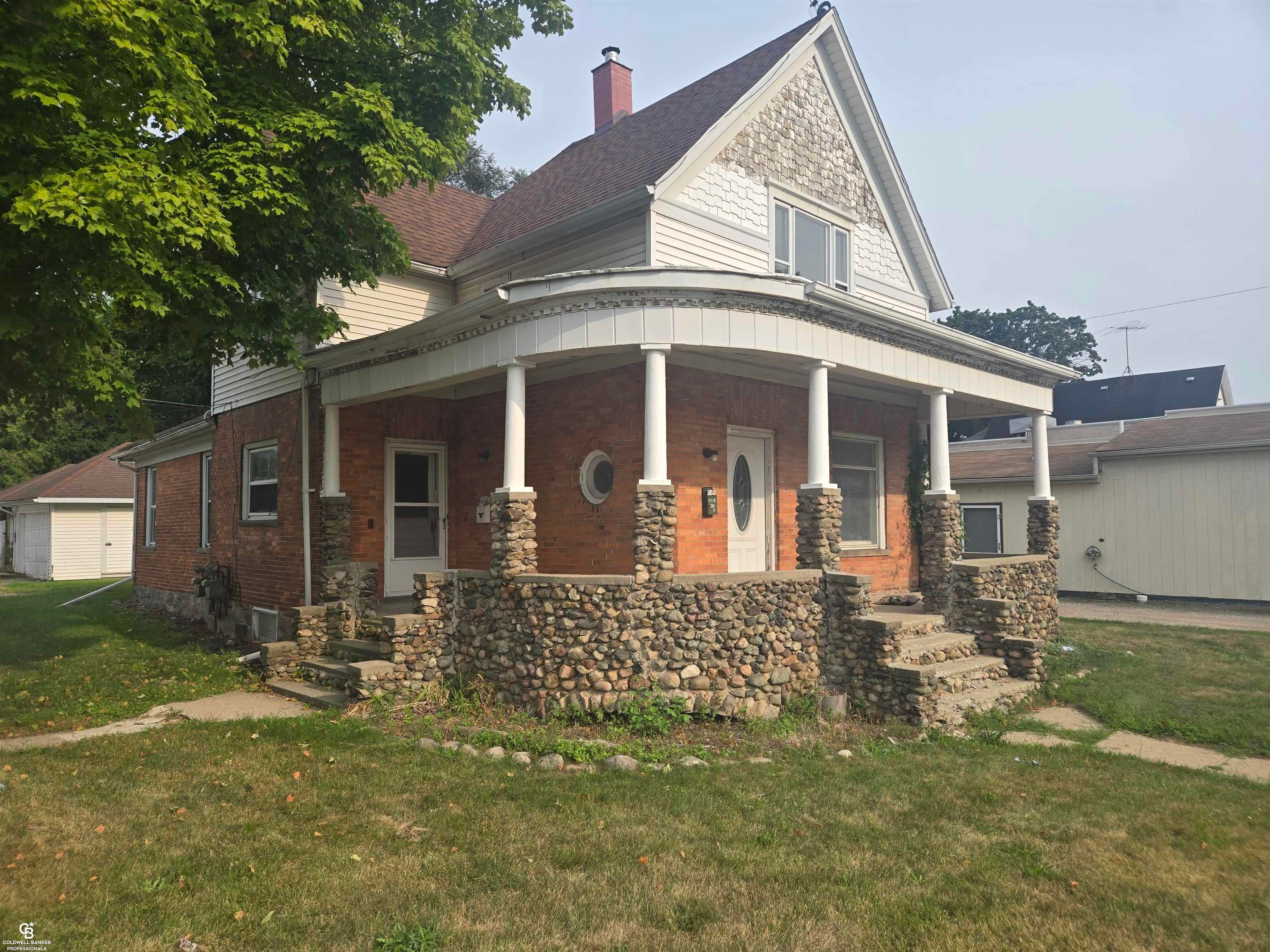 202 S Main Street — photo