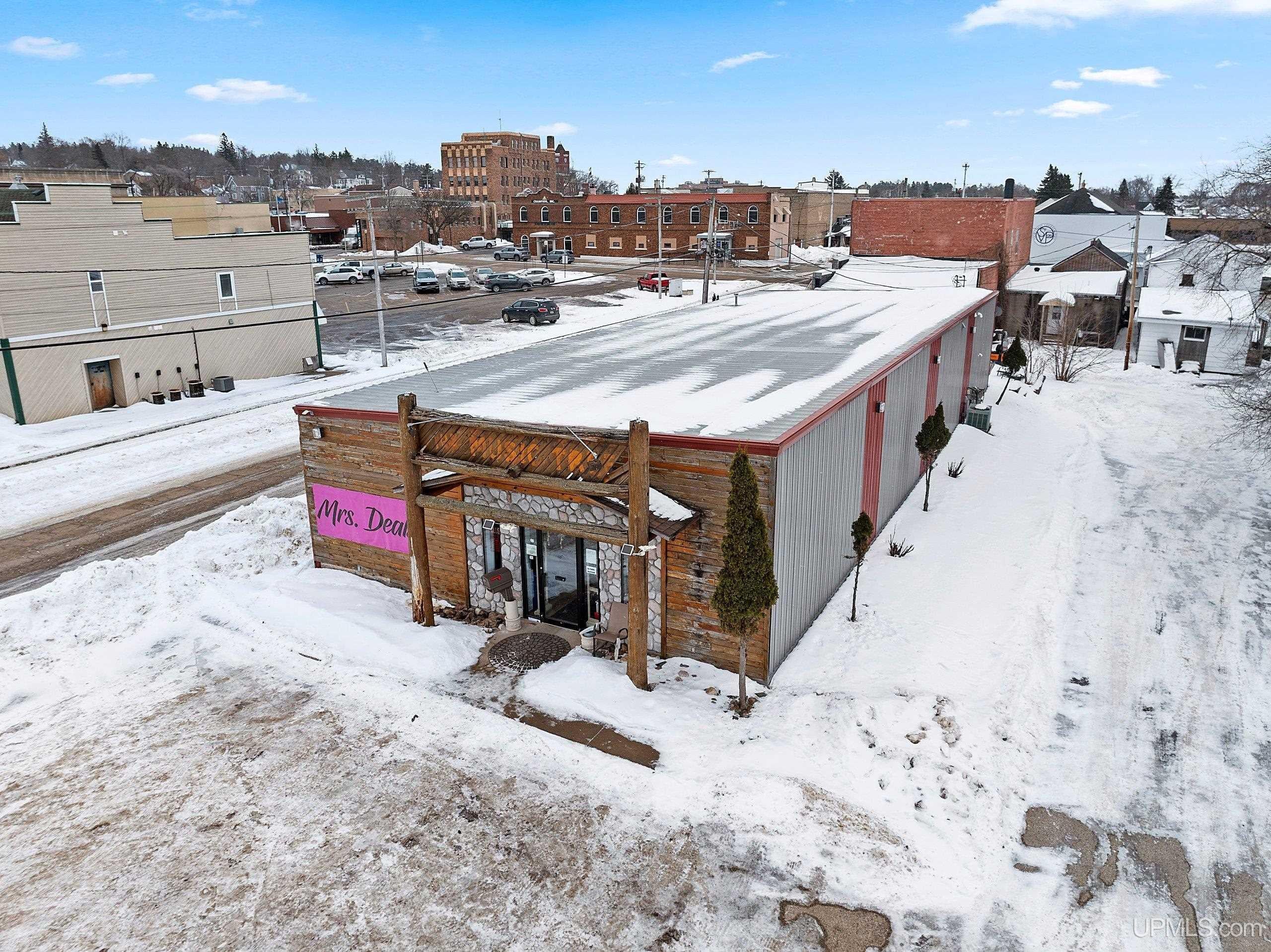 101 W Hughitt Street — photo