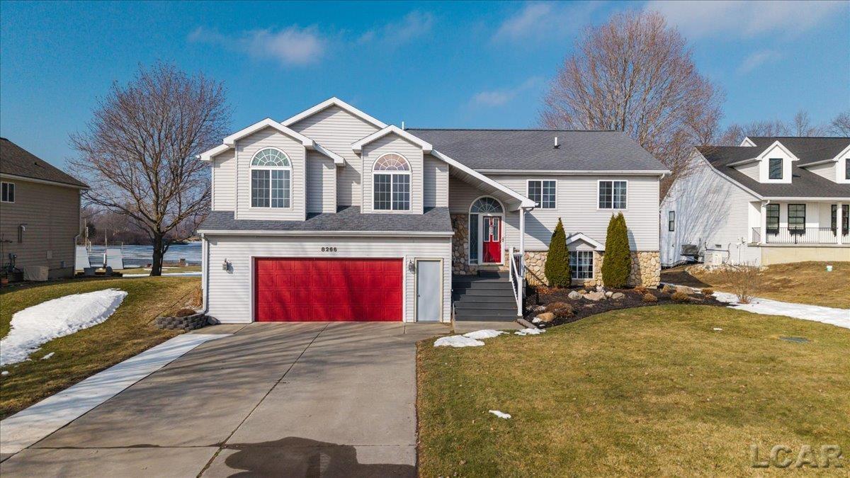 8266 Irish Mist Drive — photo