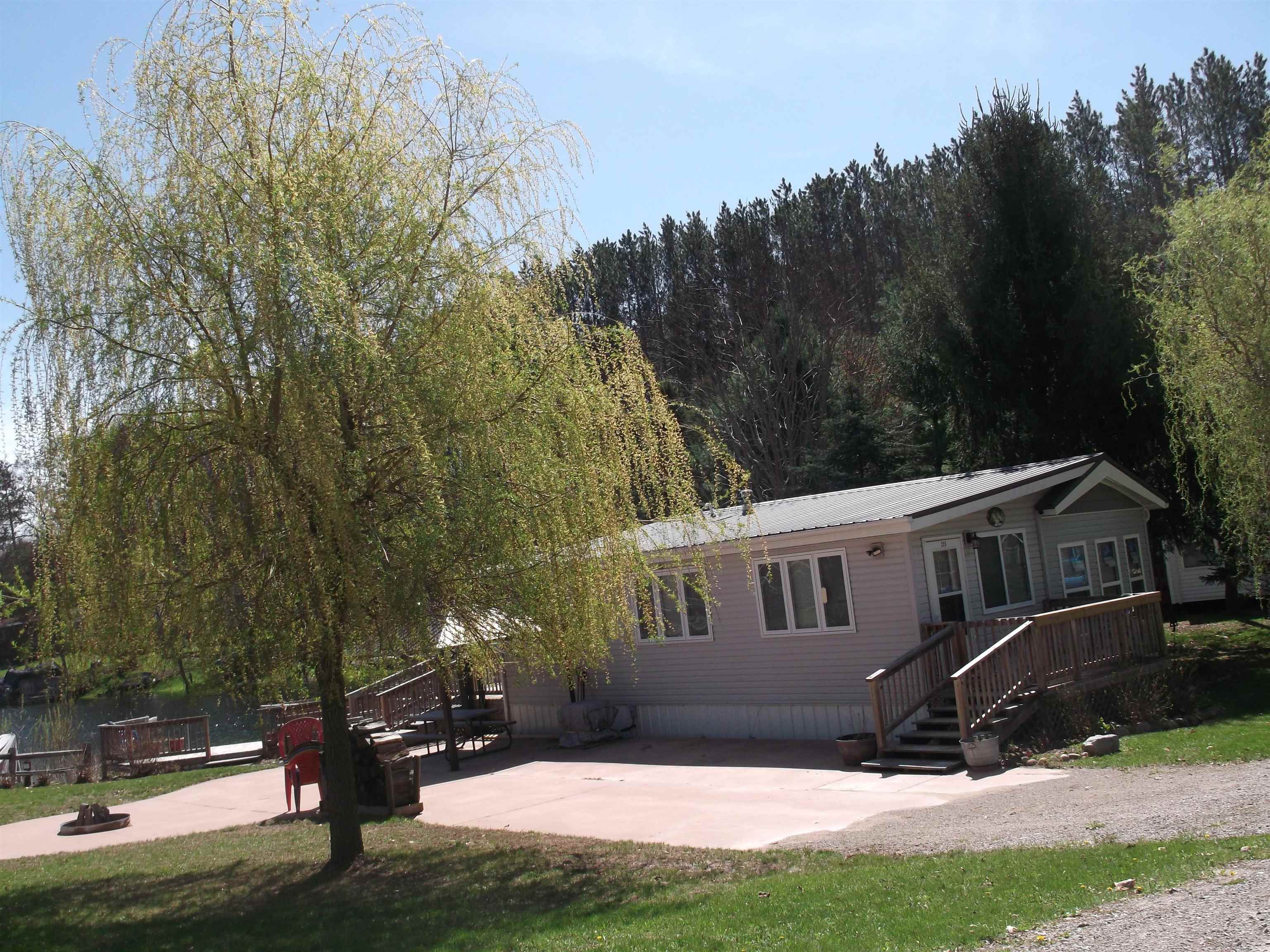 2221 Grass Lake Avenue 255 — photo