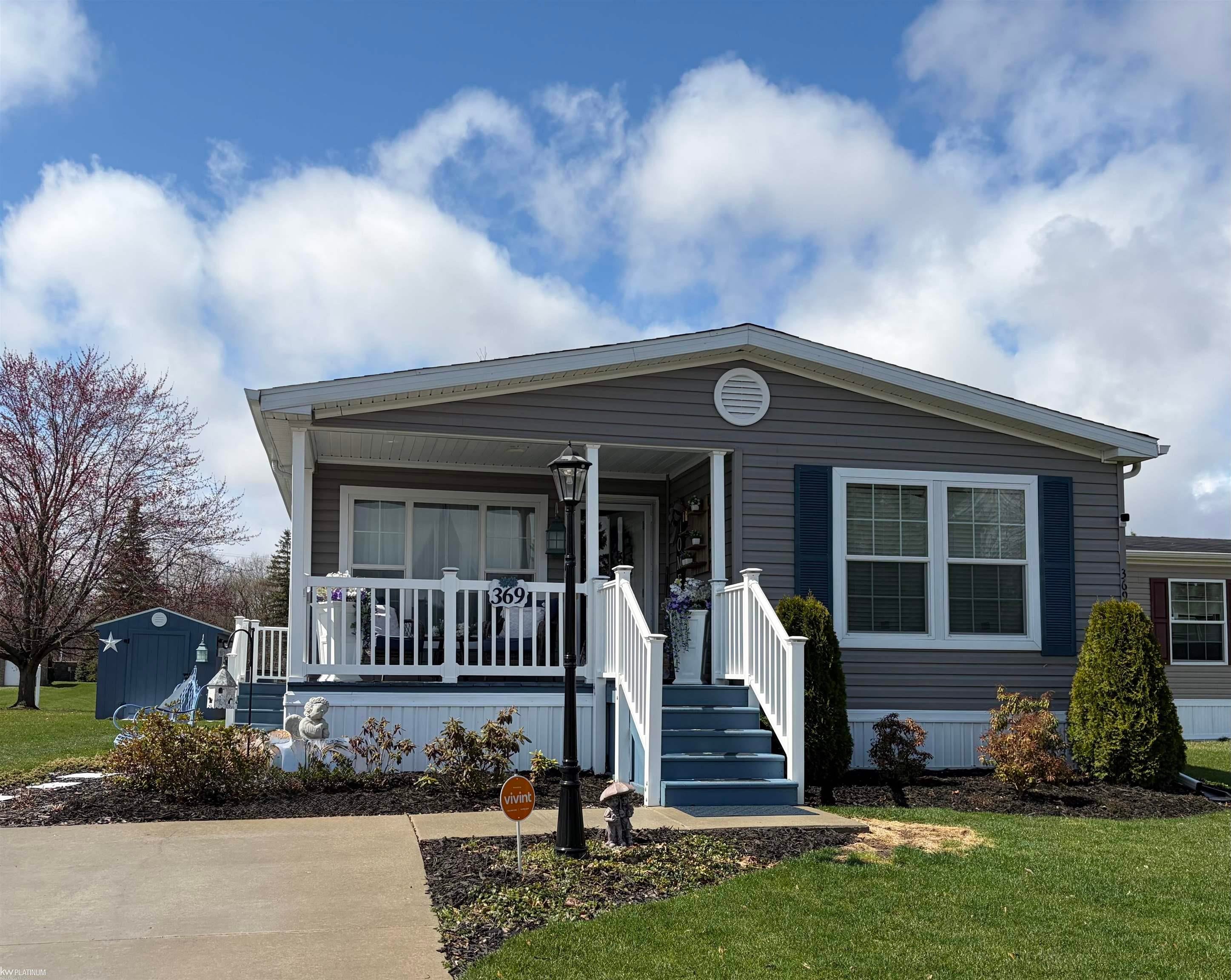 369 Red Pine Drive — photo