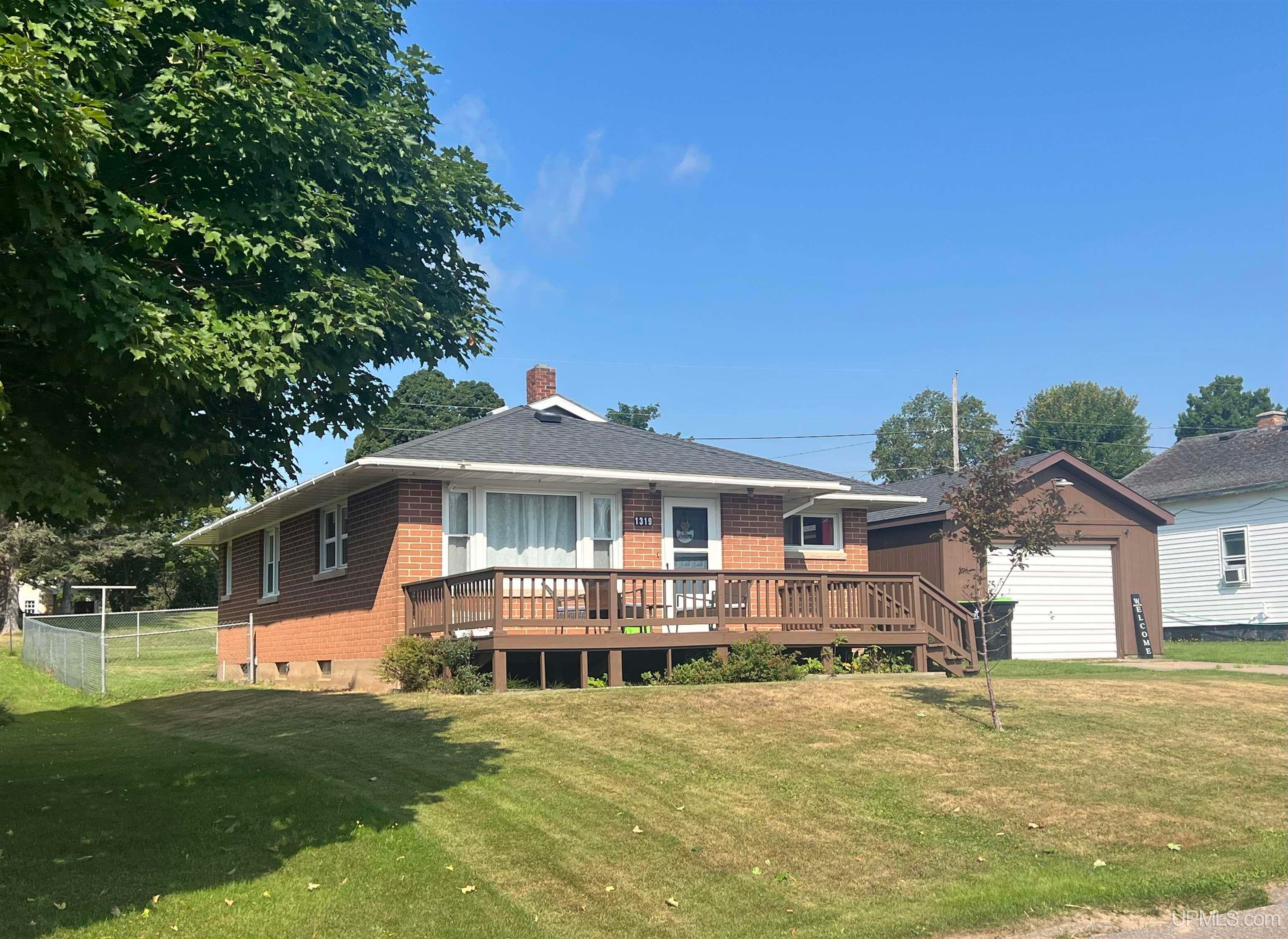 1319 N River Avenue — photo