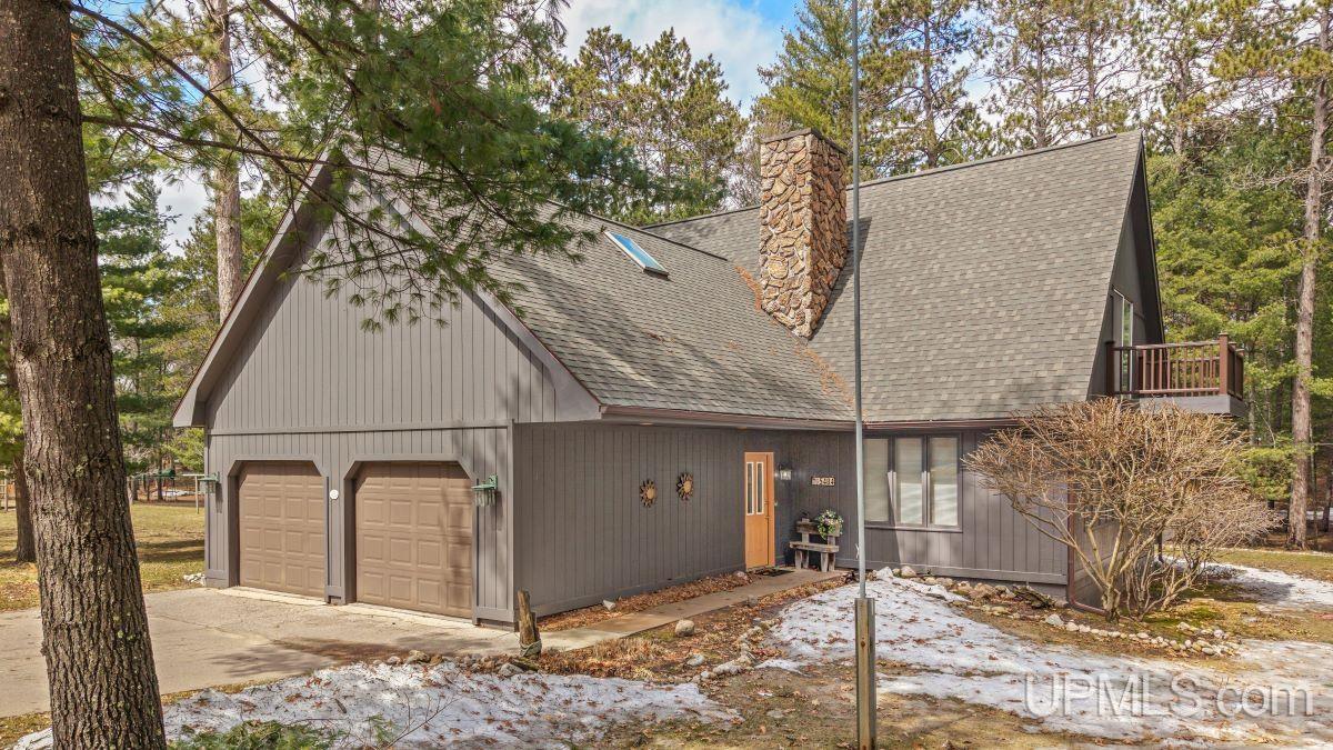 W5484 Pine Drive — photo