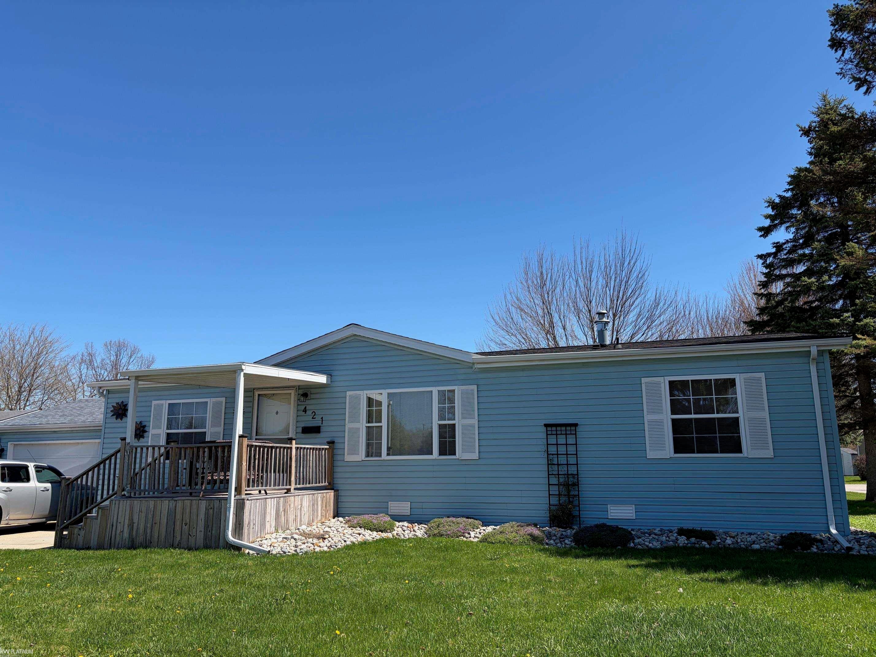 421 Red Pine Drive — photo