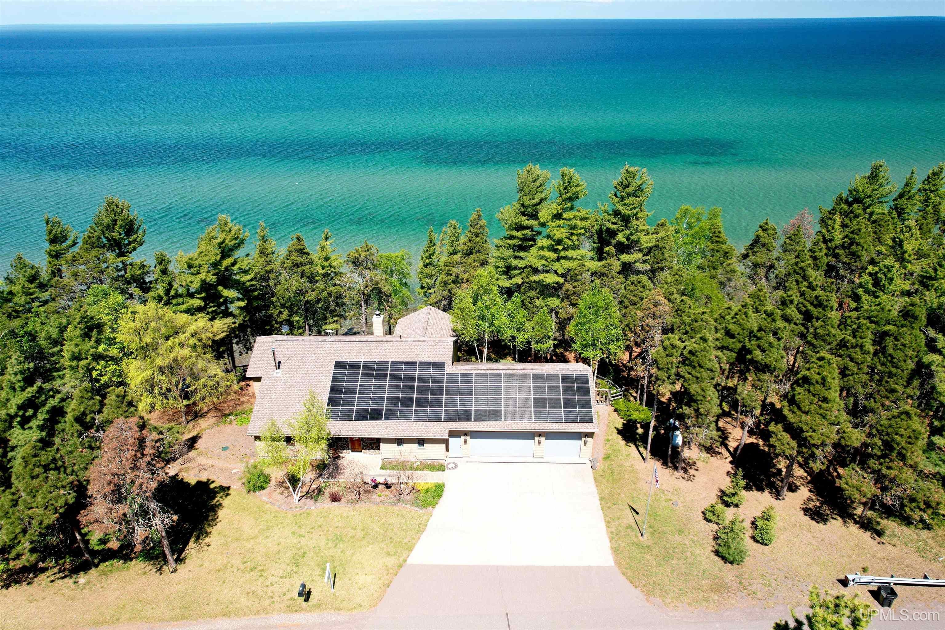 6531 5 Mile Point Road — photo