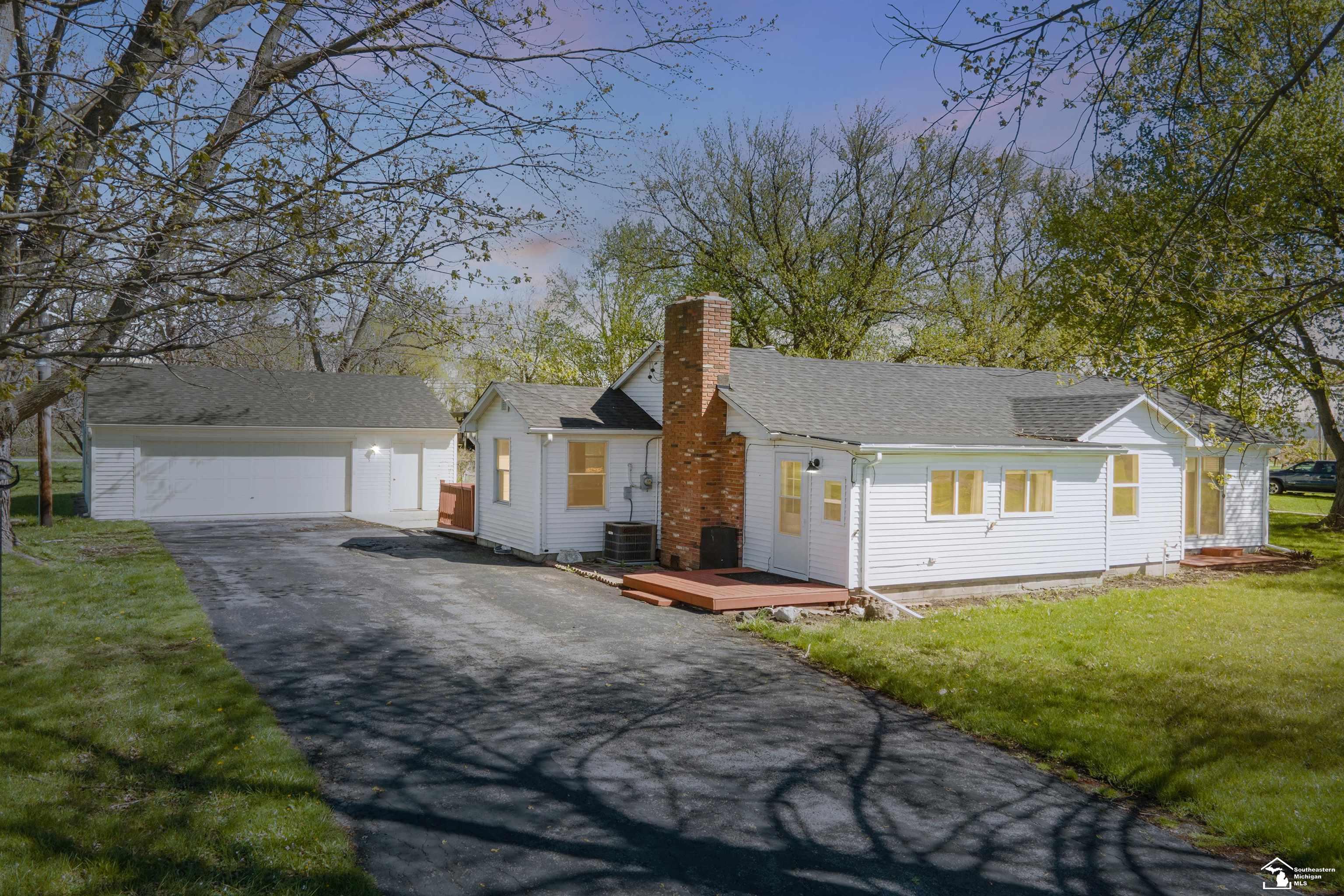 2500 Candace Street — photo