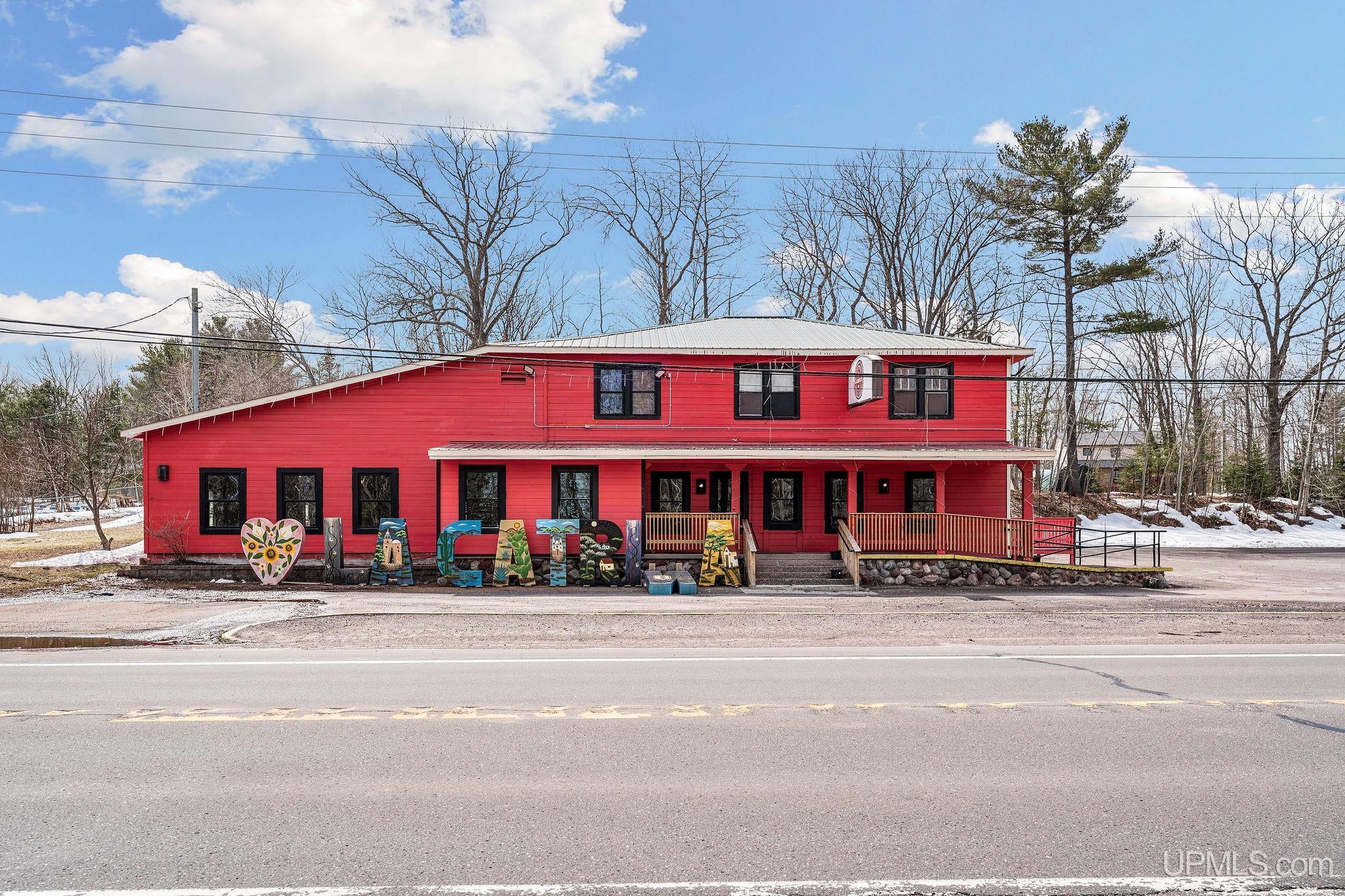 47409 US41 Highway — photo