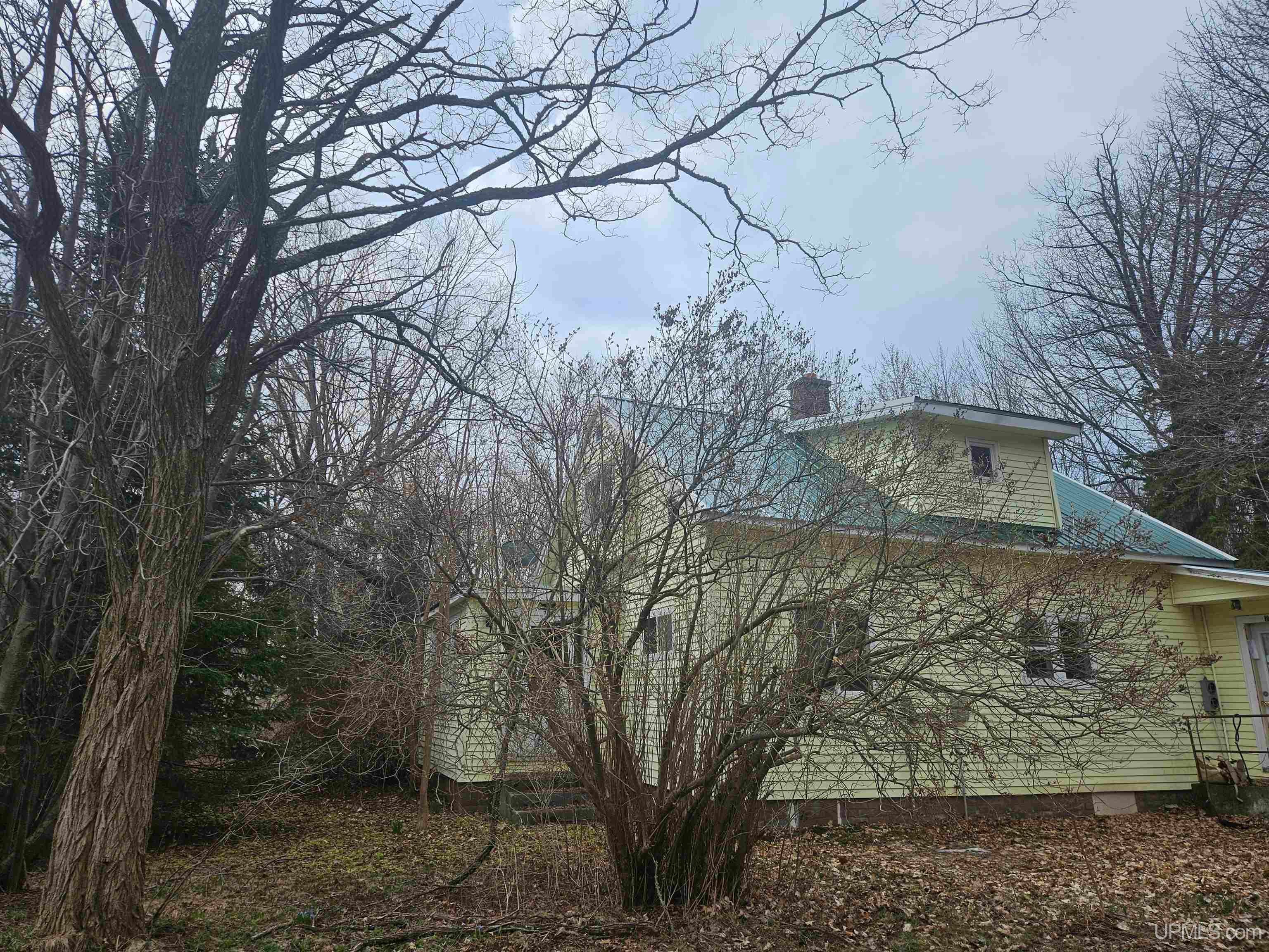 716 S Steel Street — photo