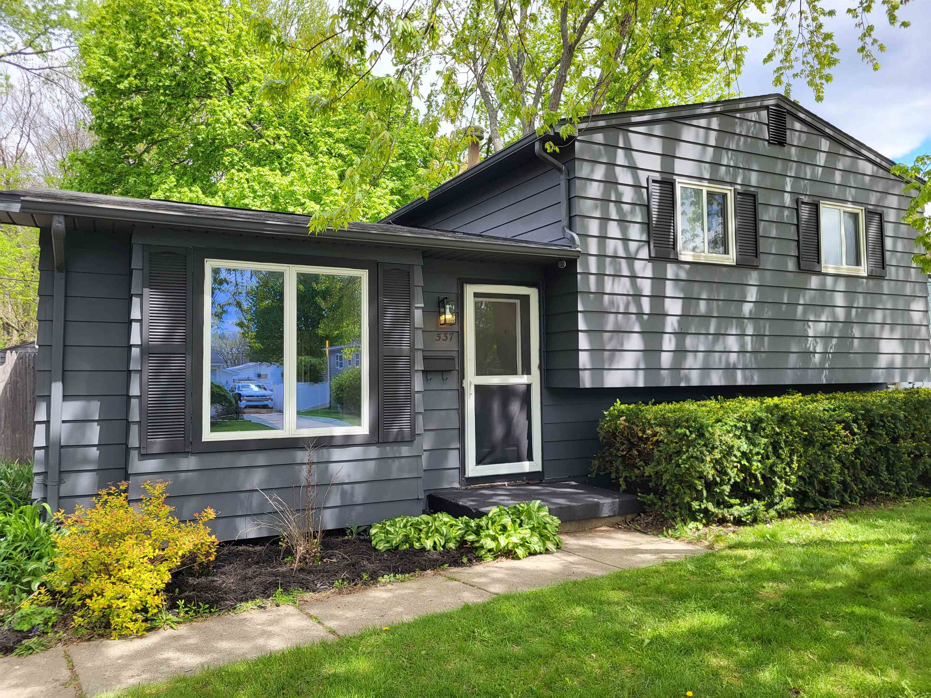537 Clarion Street — photo