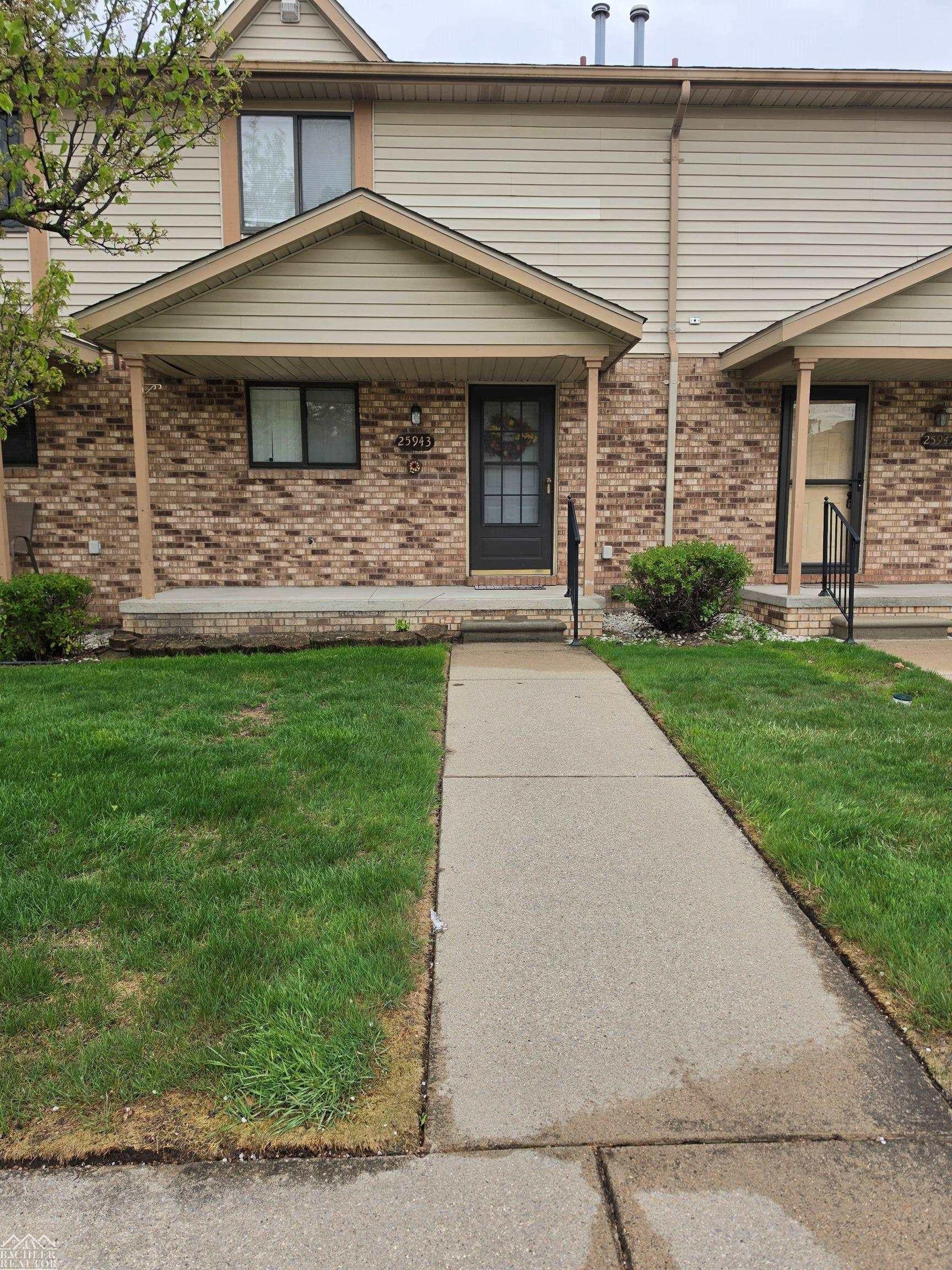 25943 New Forest Court — photo