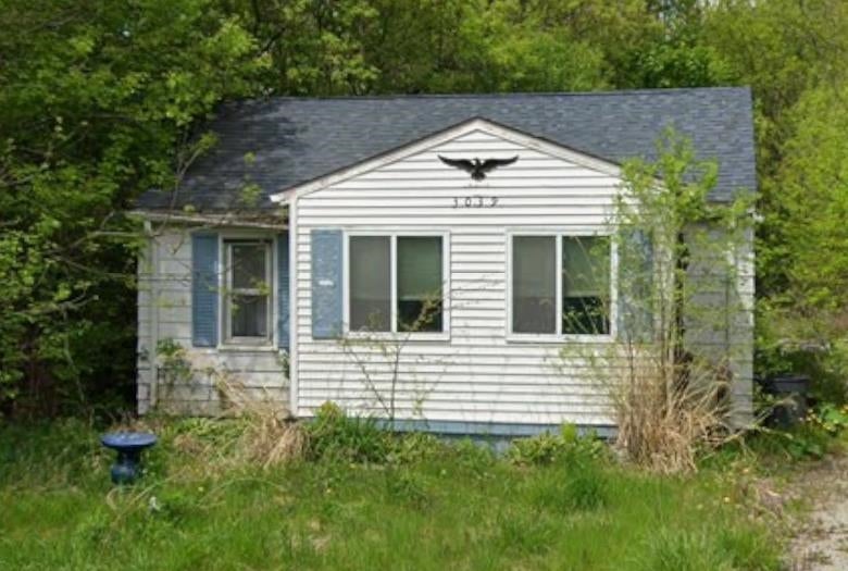 3039 Roanoke Street — photo