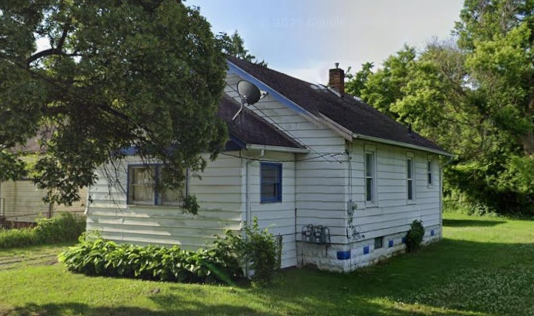 228 E Russell Avenue — photo