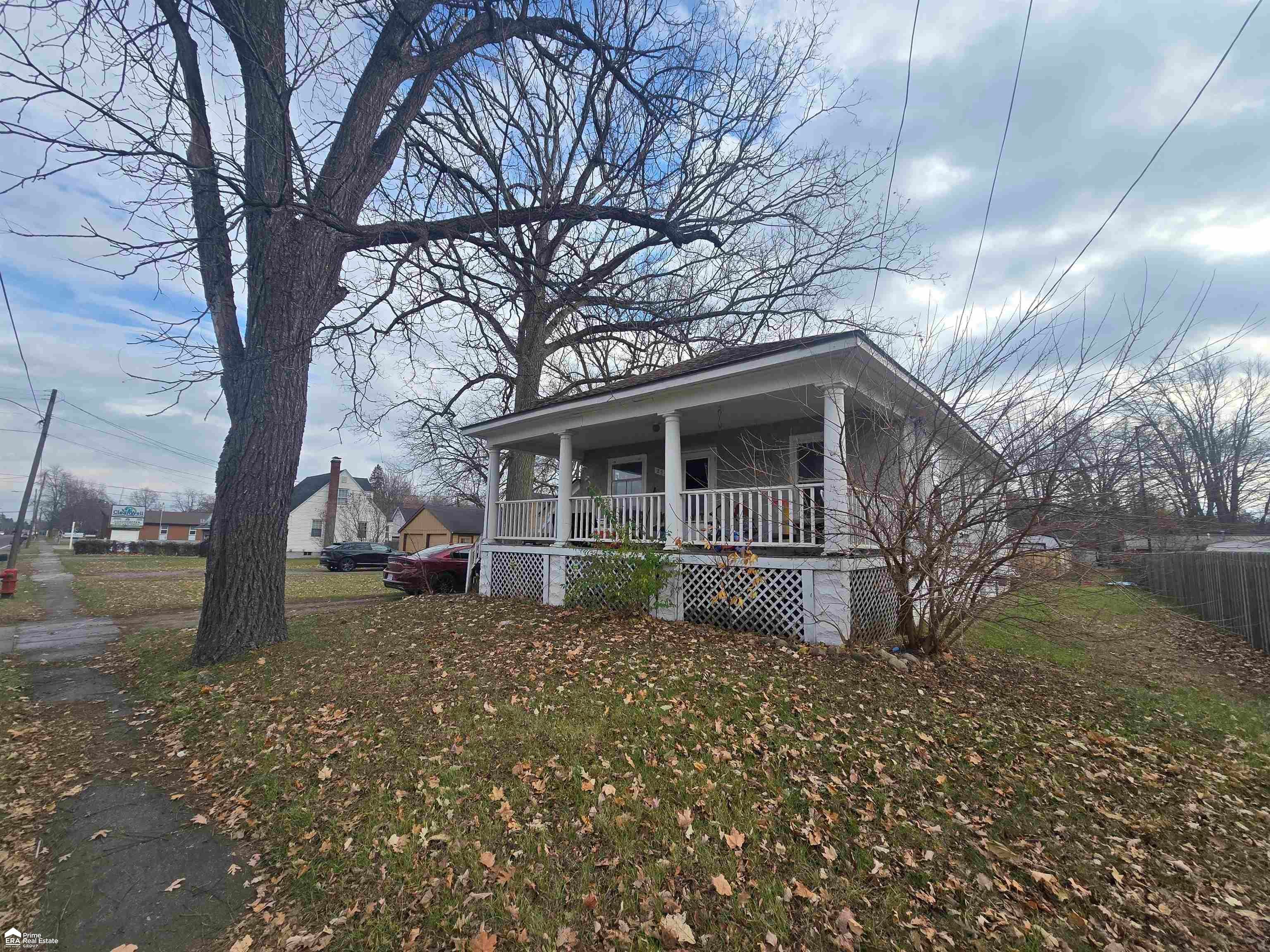 258 E State Road — photo