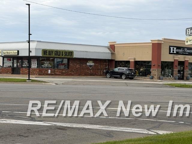 1602 S Saginaw Road — photo
