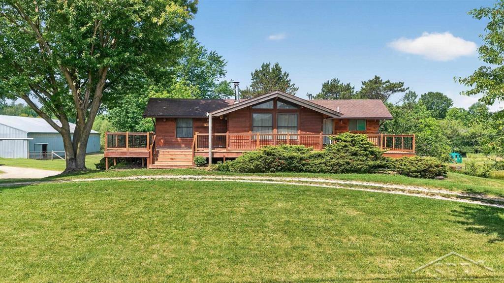 6431 Whitmore Lake Road — photo