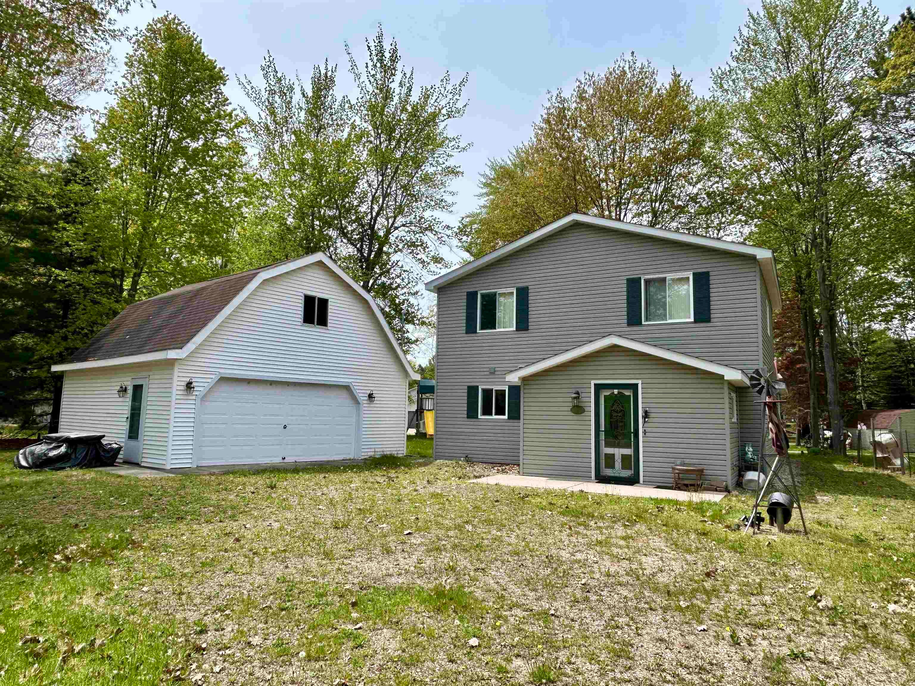 4350 Earl Road — photo