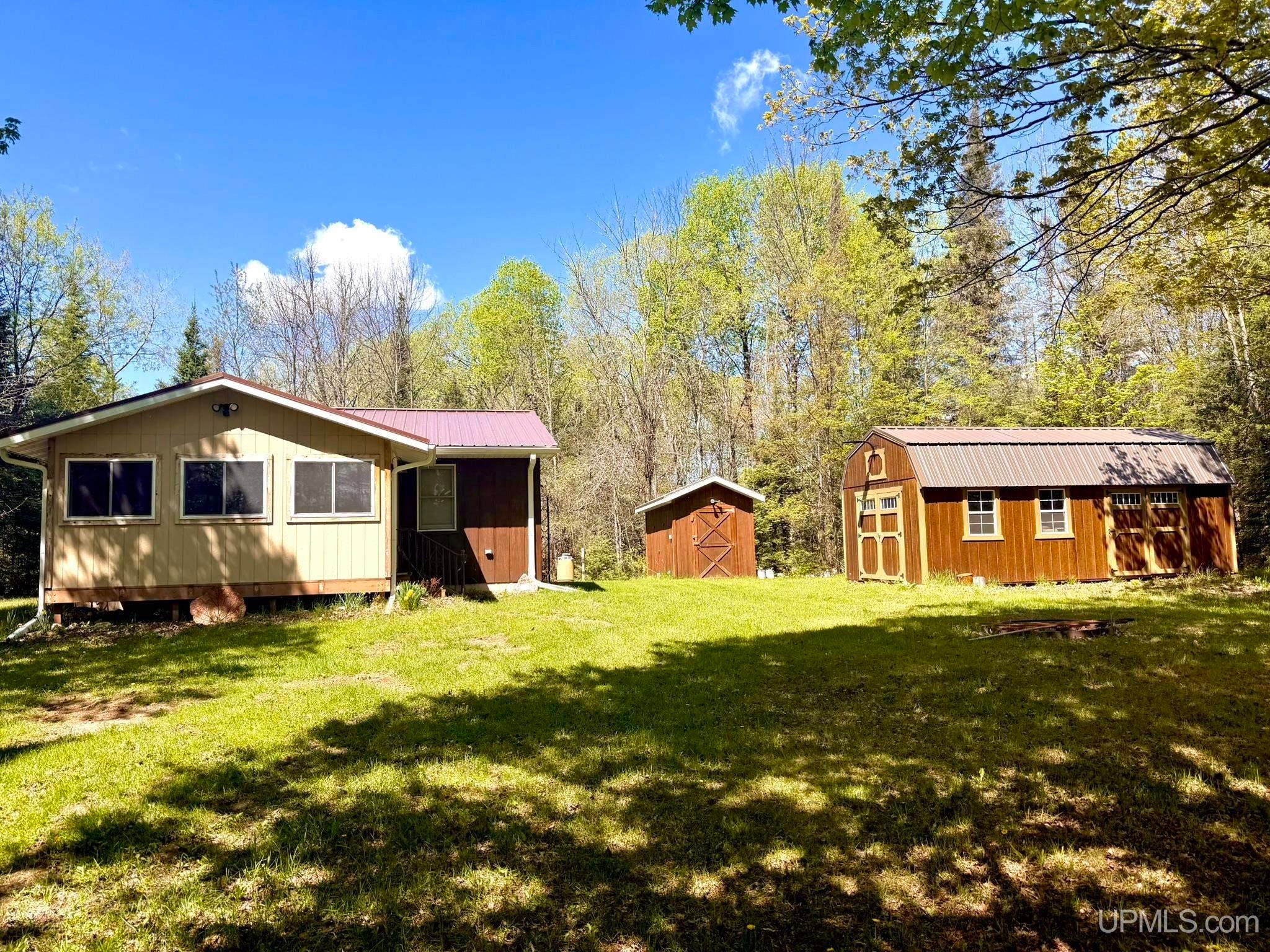 15569 Stevens Lake Road — photo