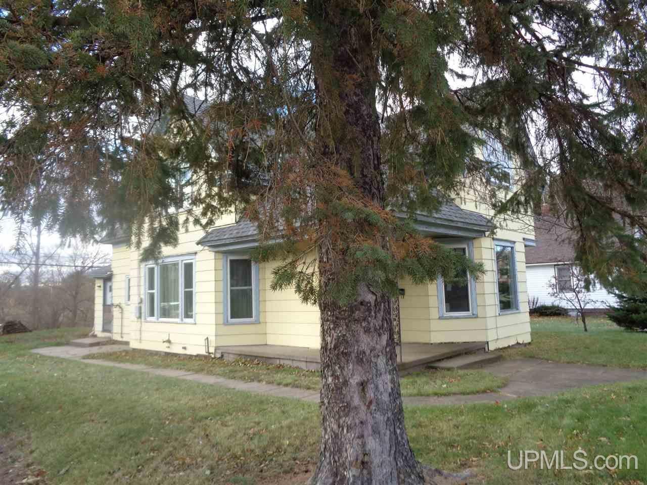 324 Greenland Road — photo