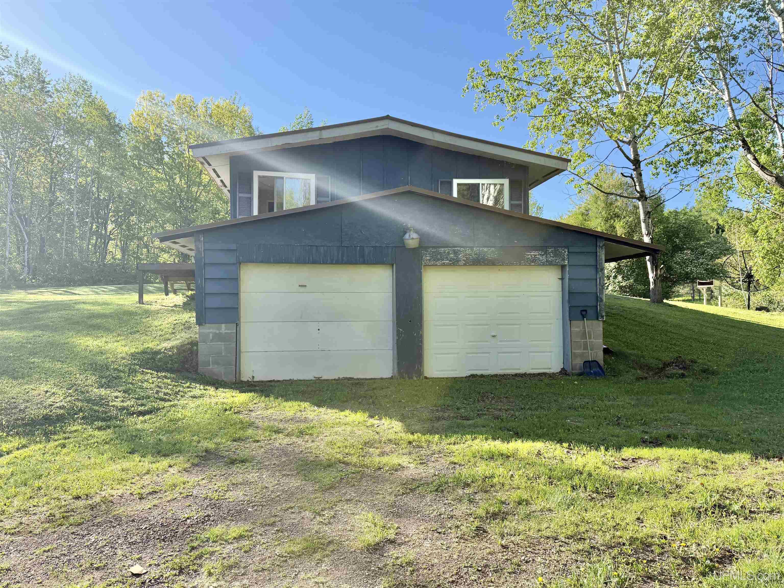 6159 W Riverside Drive, Hurley, WI 54534 — photo 3