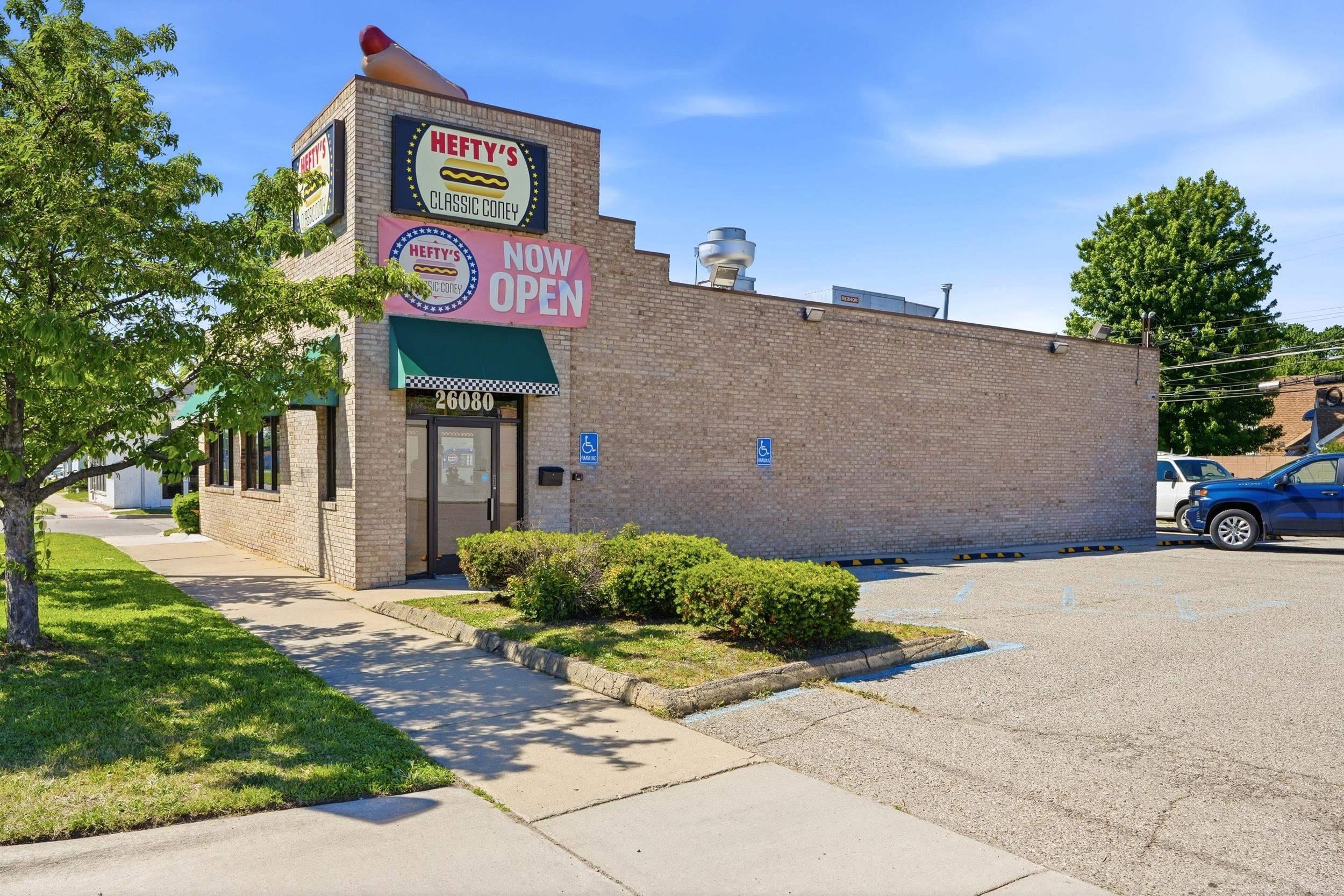 26080 Grand River Avenue — photo