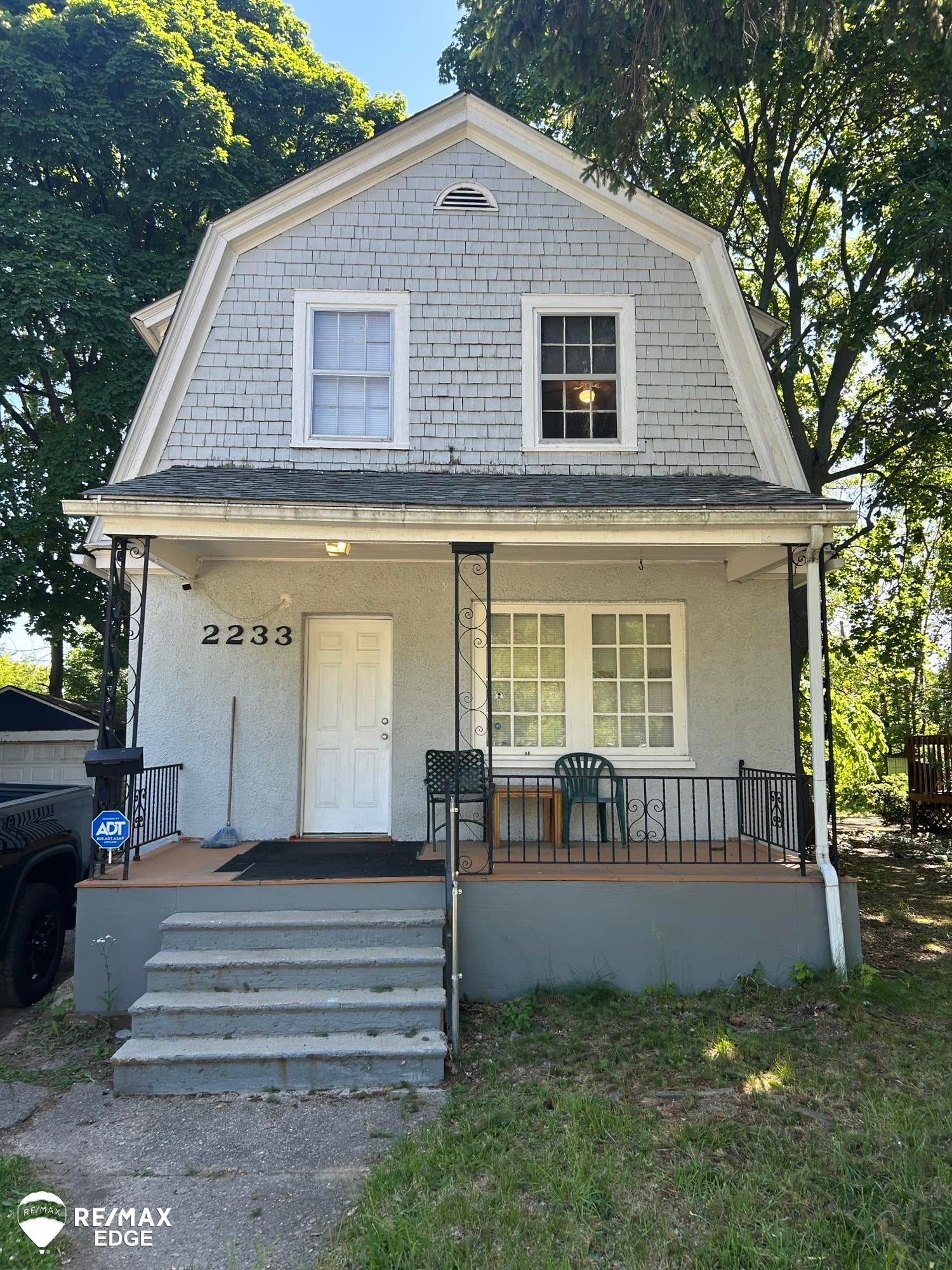 2233 Joliet Street — photo