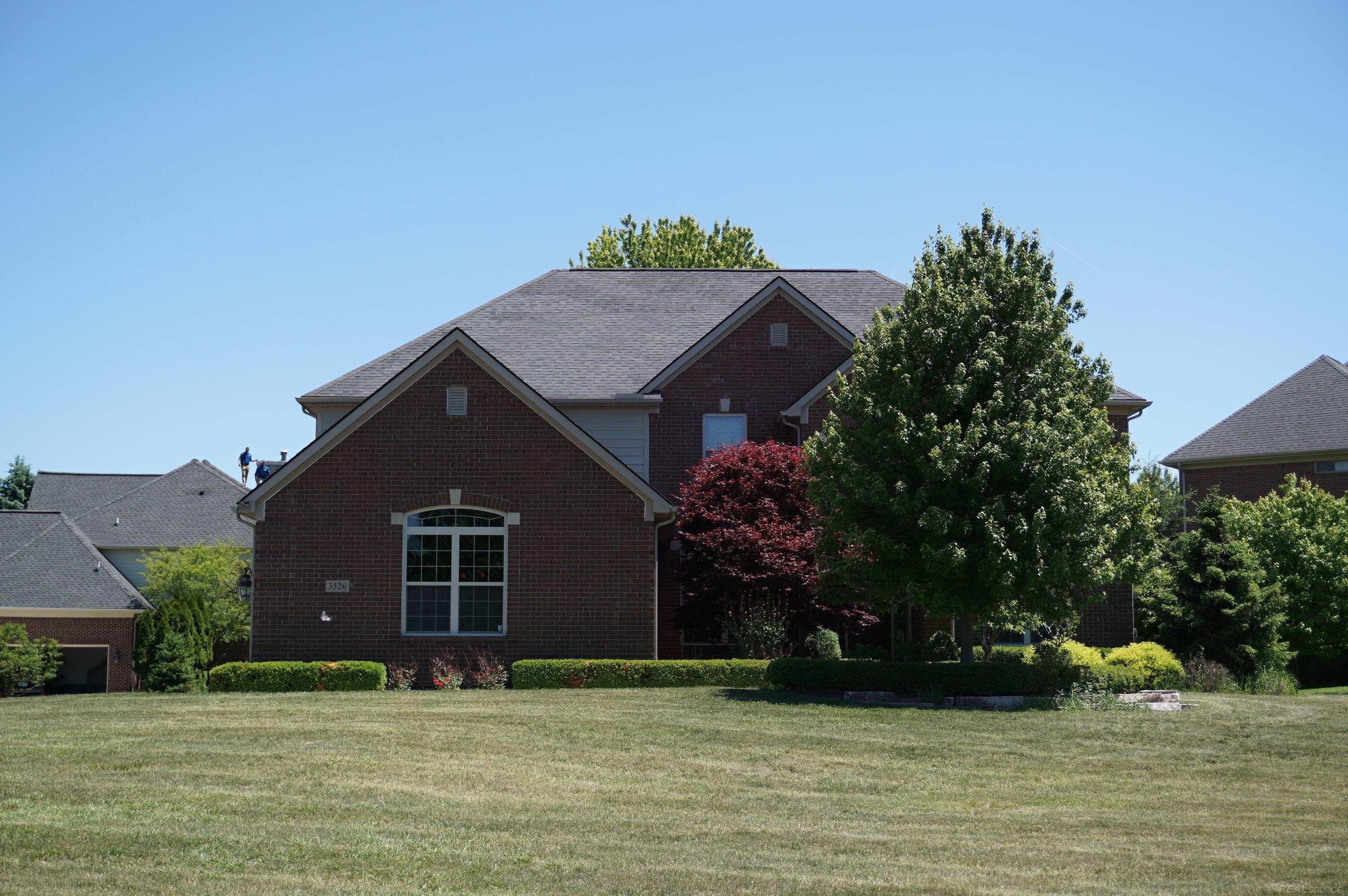 3526 Hawthorn Court — photo