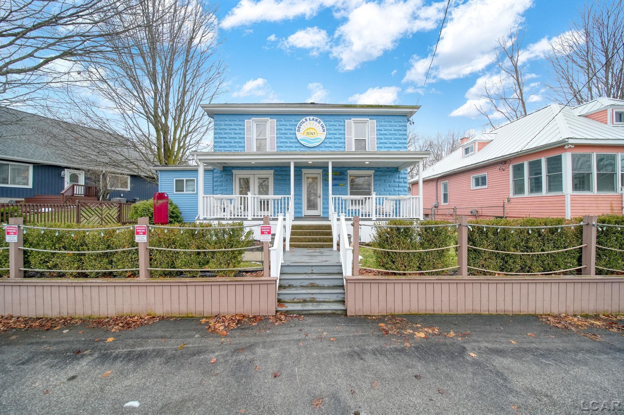 175 Walnut Street — photo