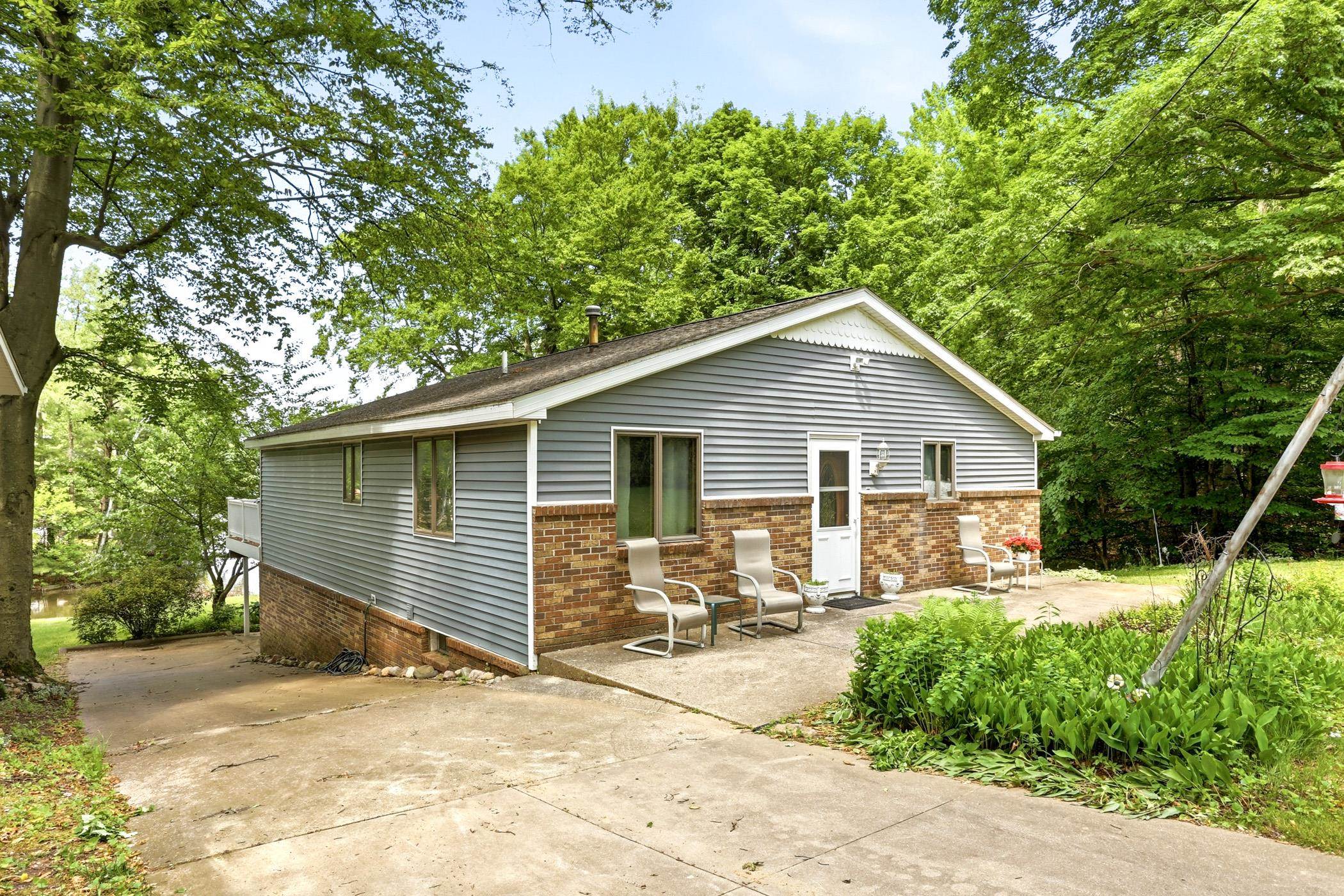 3164 Kimberly Drive — photo