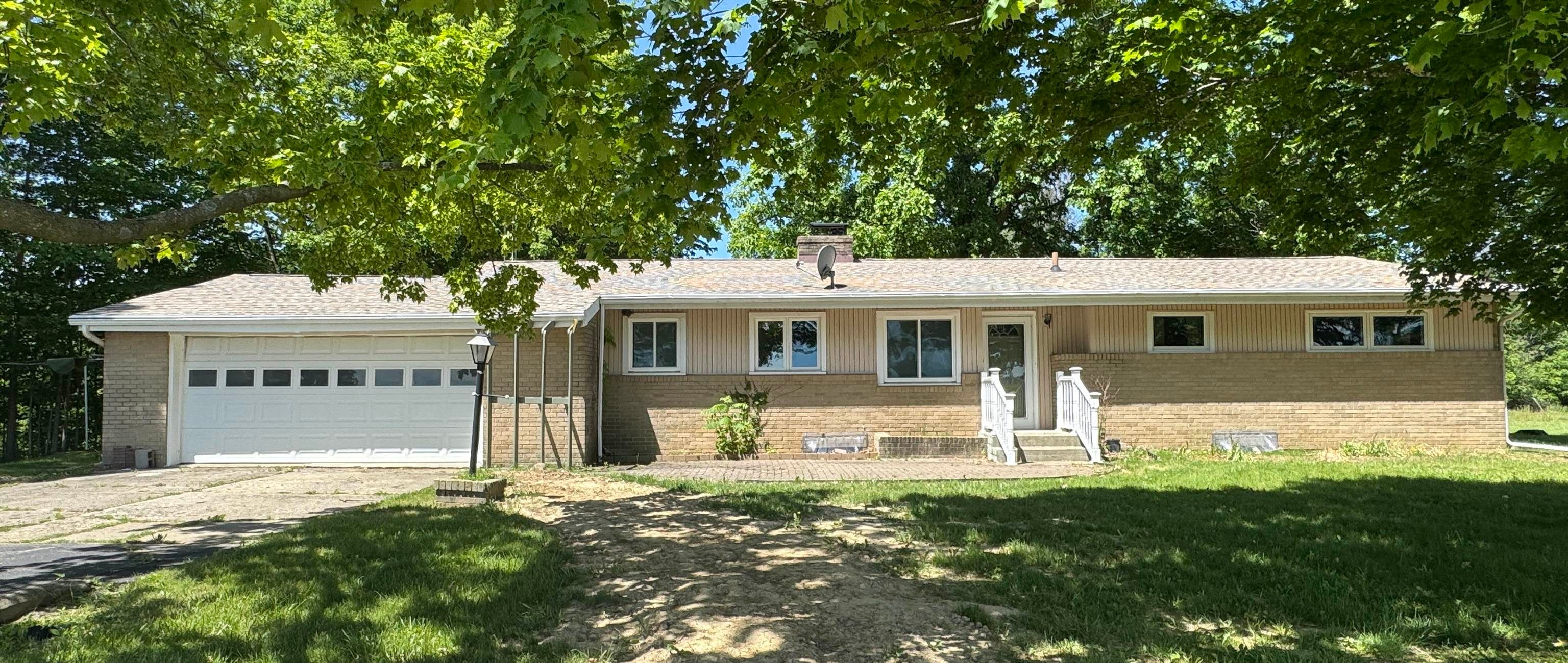 4501 N New Lothrop Road — photo