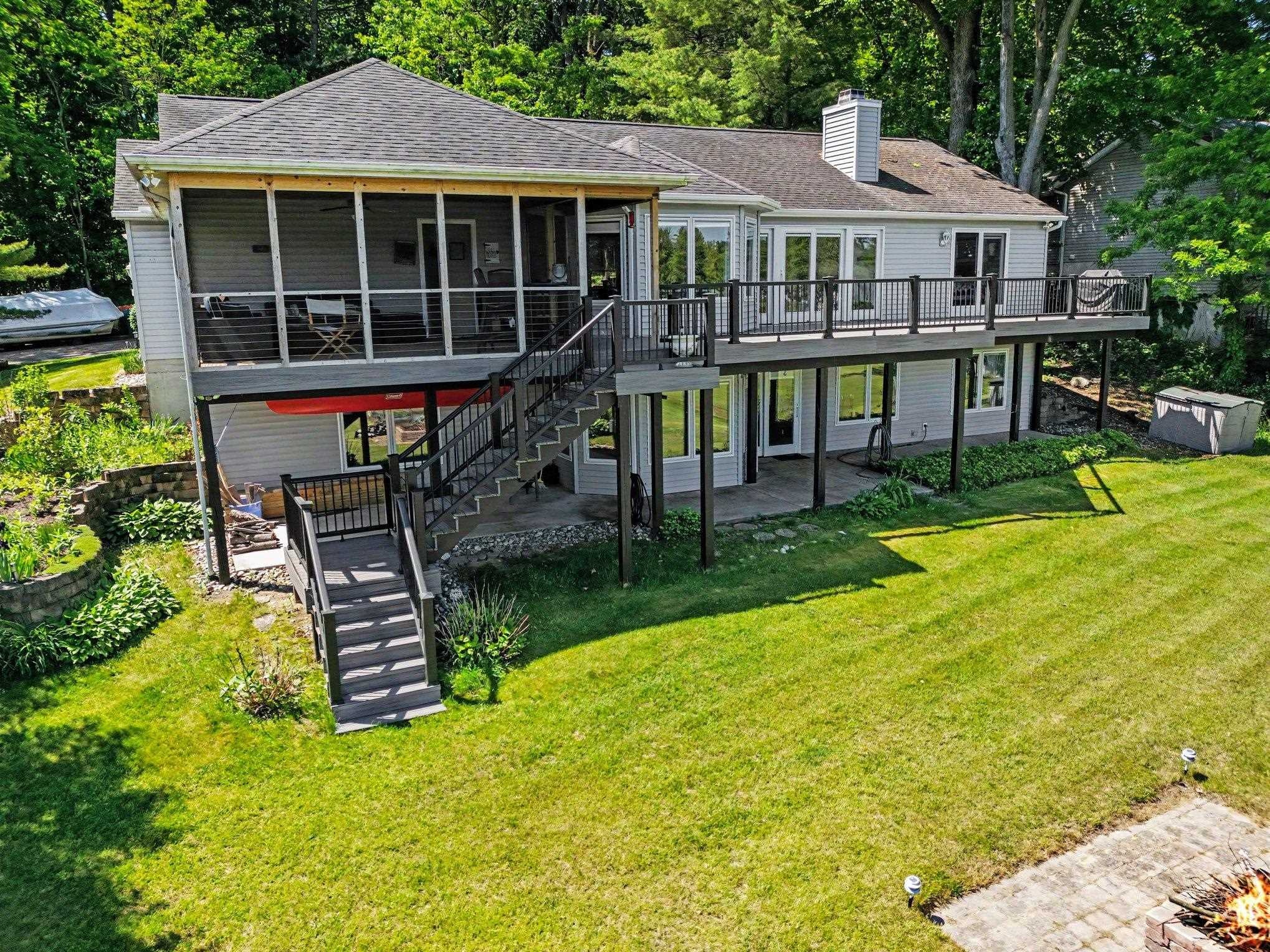 16036 Lewis Lake Drive — photo