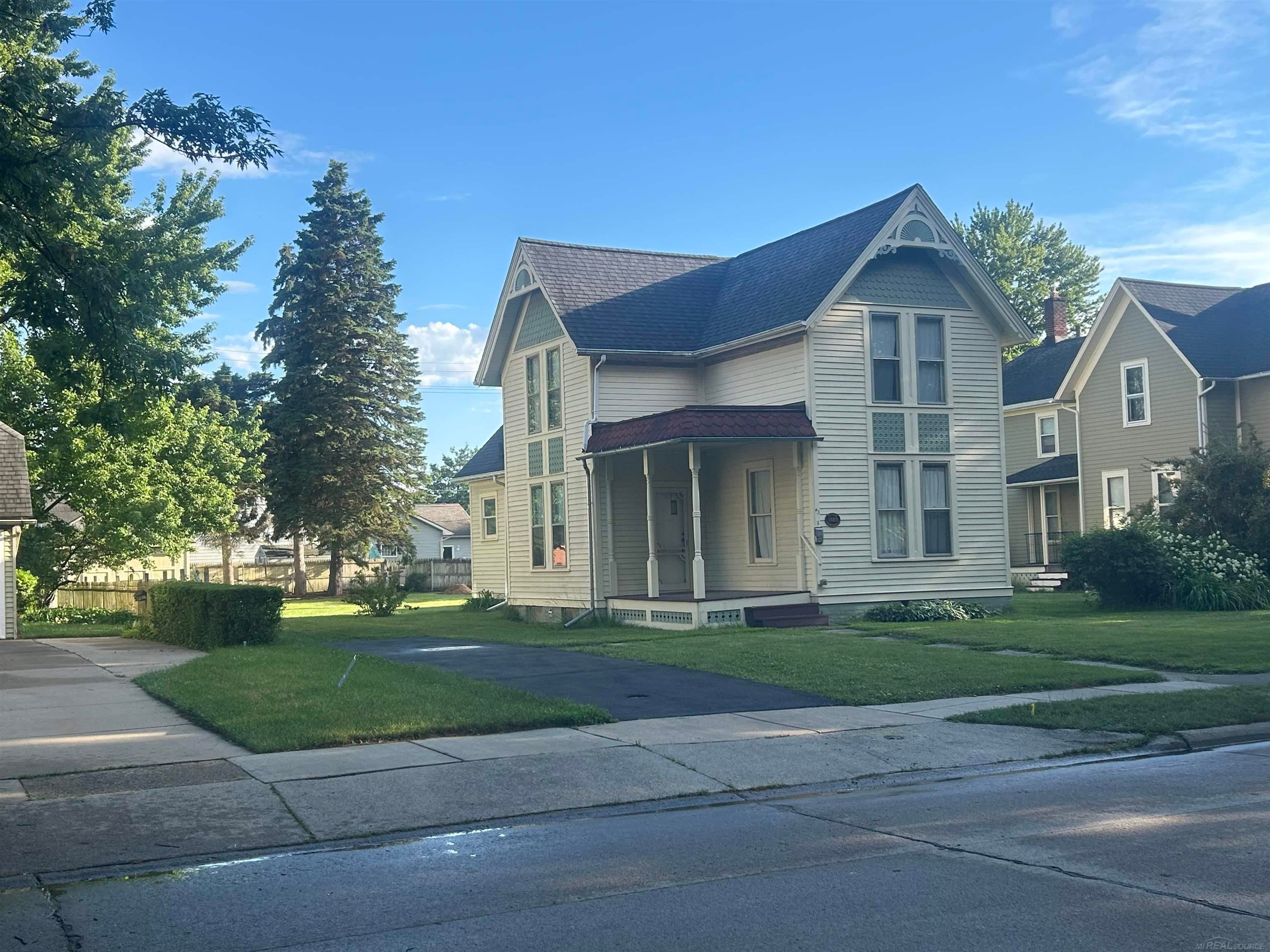 43 Lincoln Street Street — photo