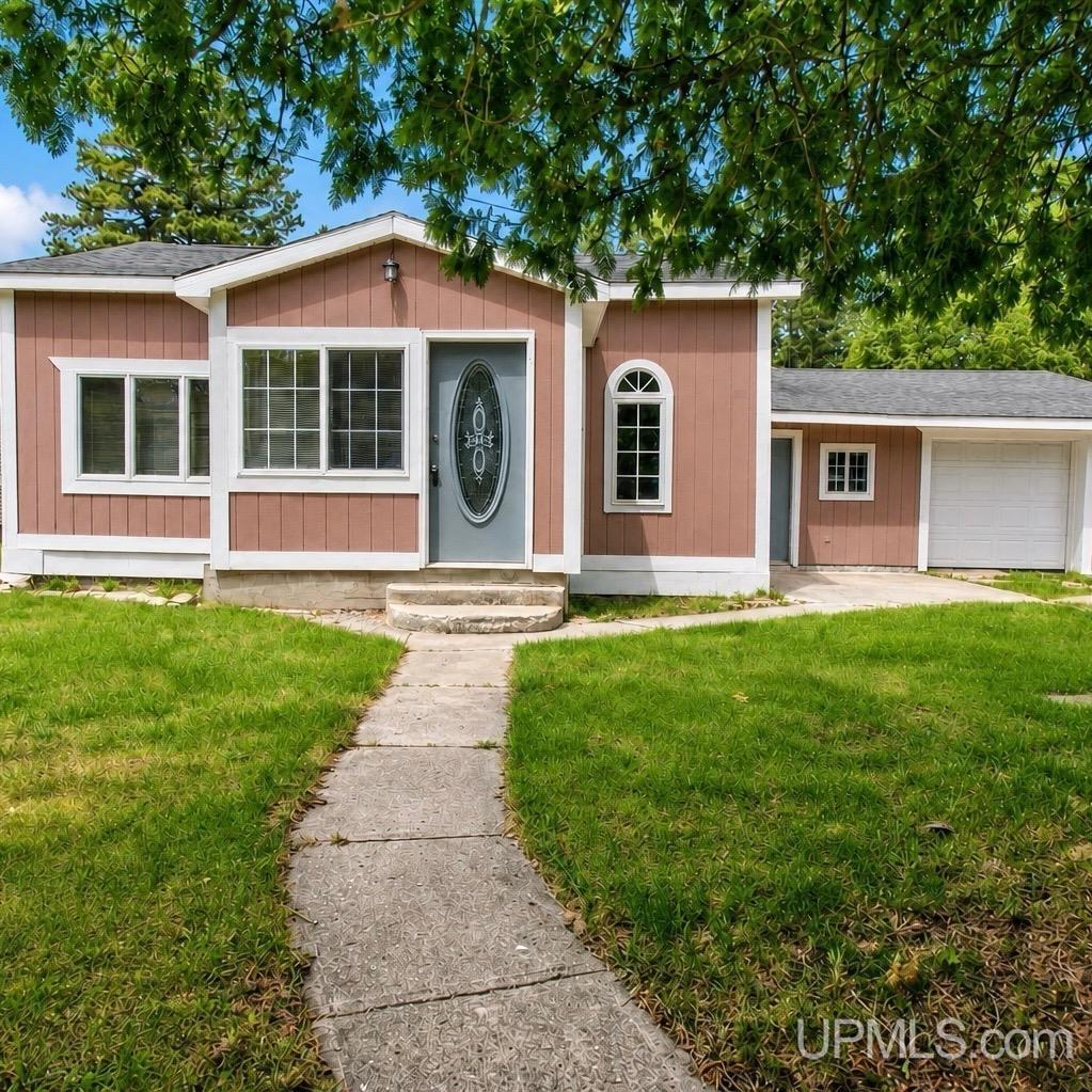 410 Intake Road — photo