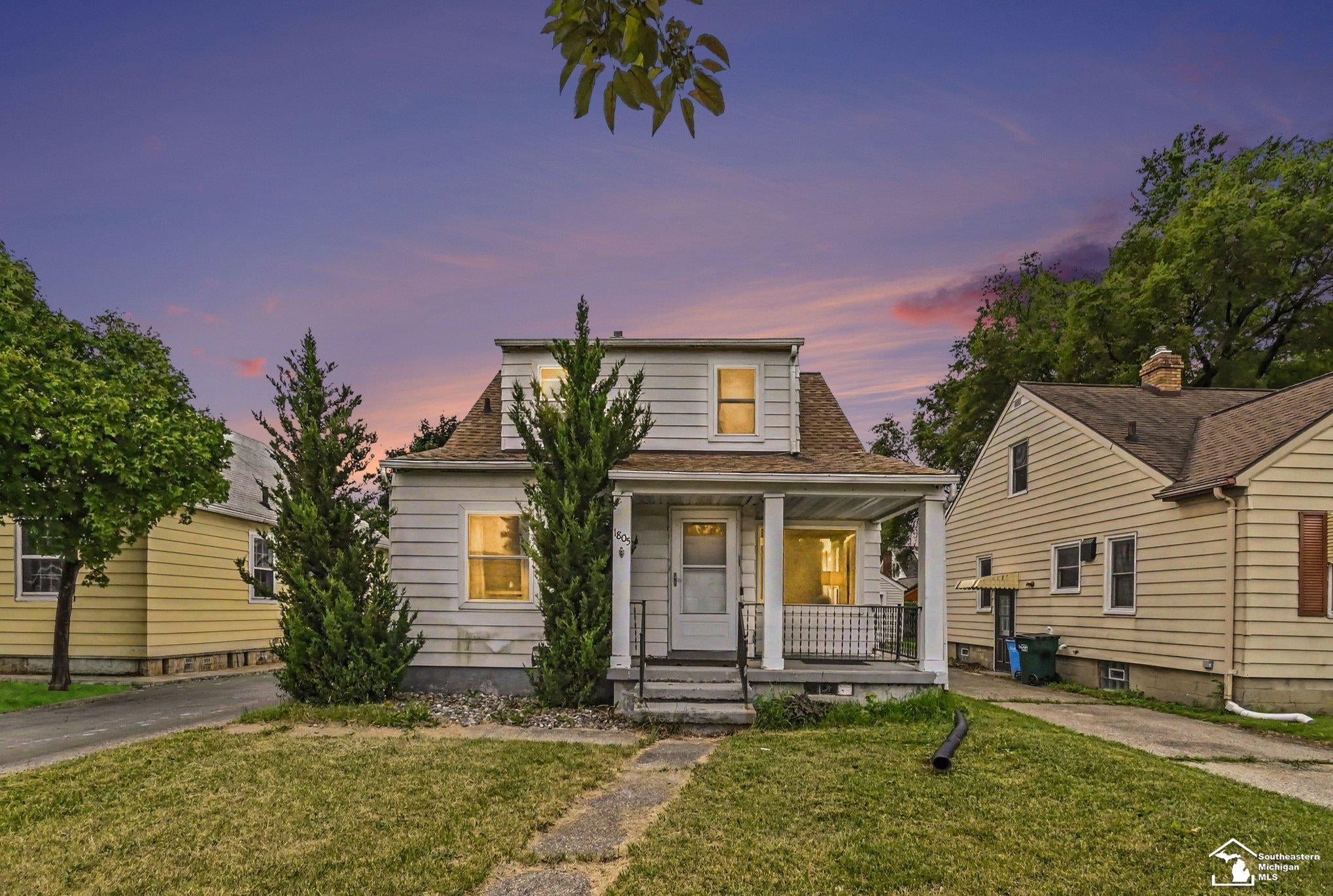 1805 W Saginaw Street — photo