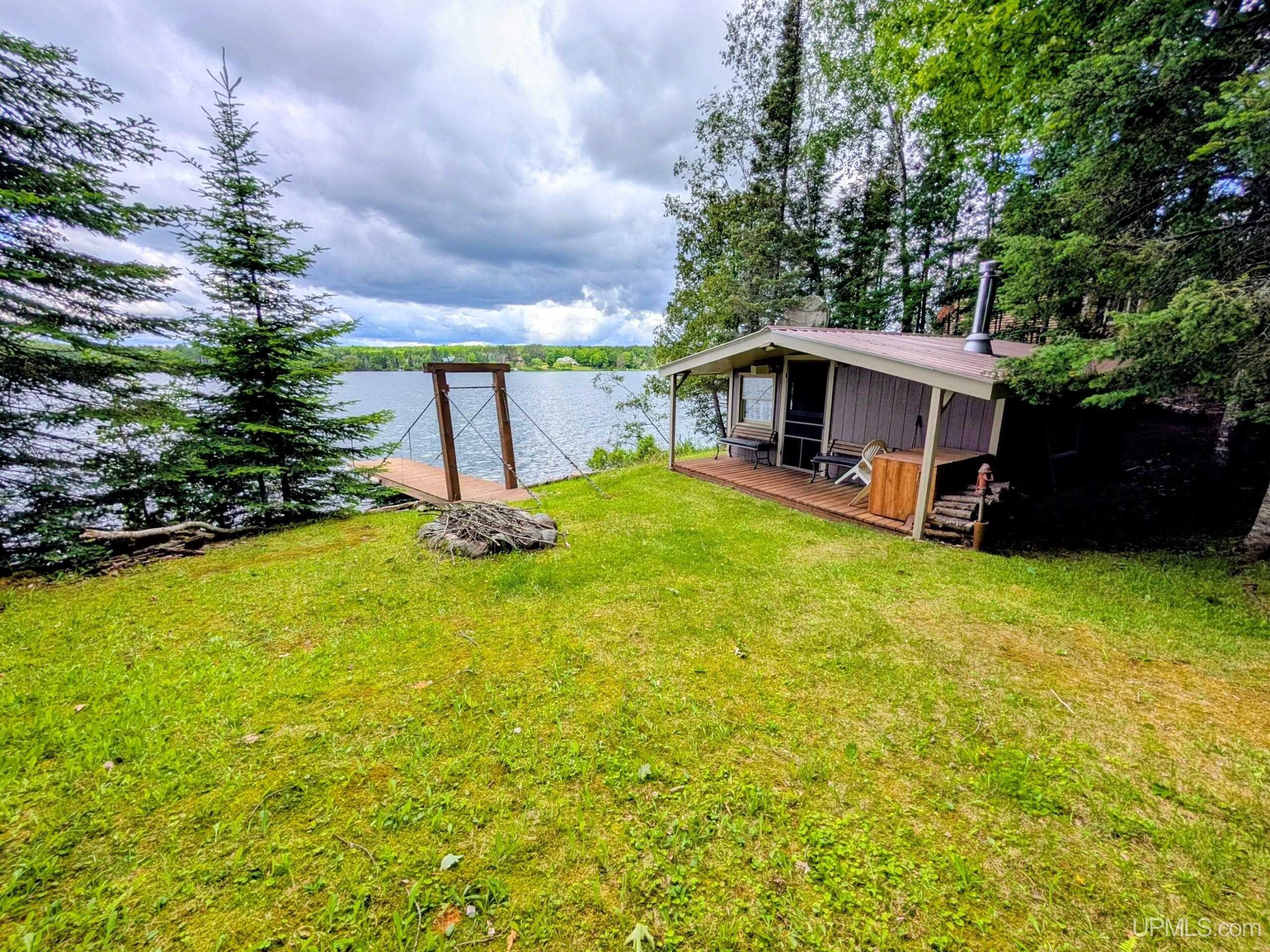110 Stanley Lake Drive — photo