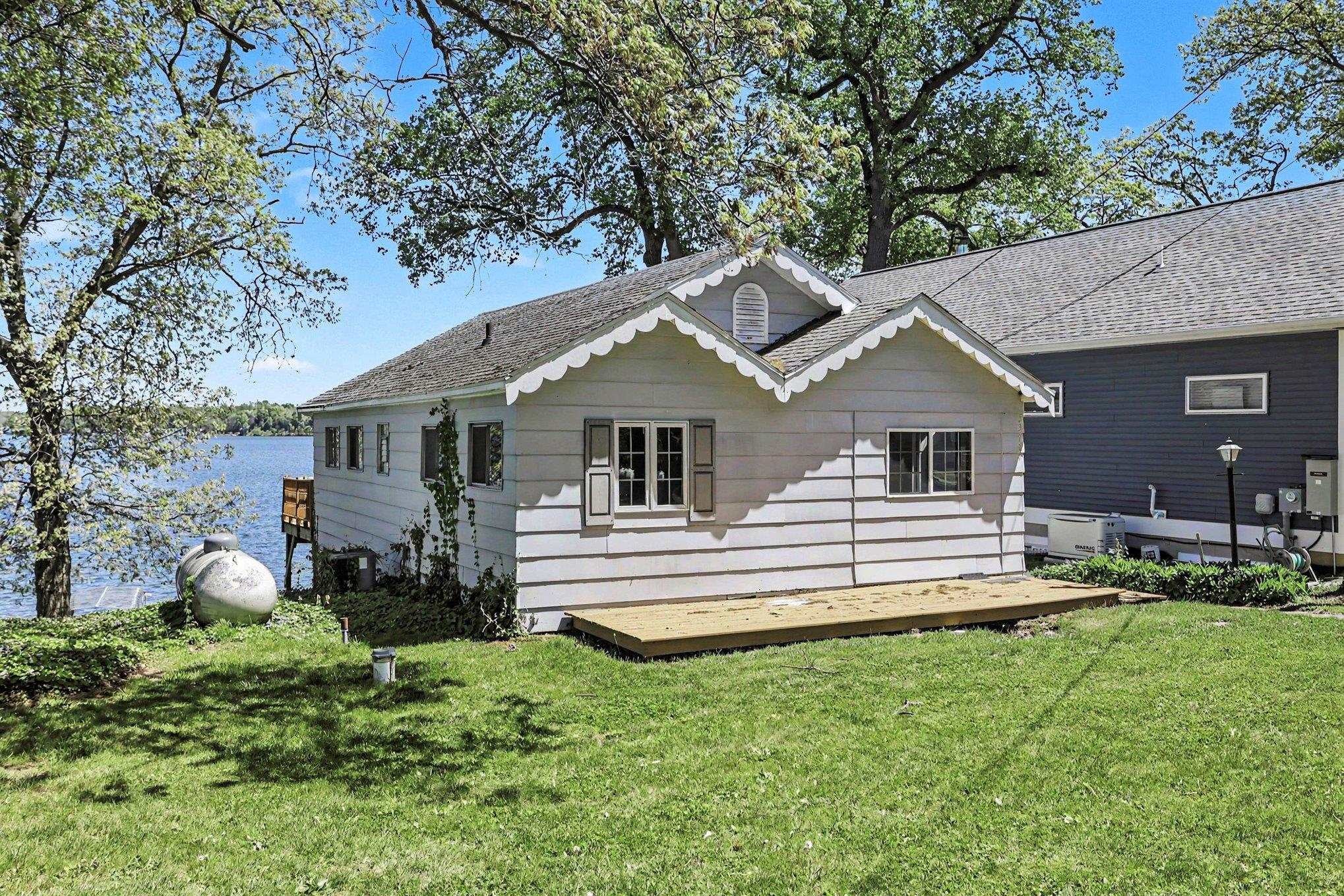 33724 Forest Beach Road — photo