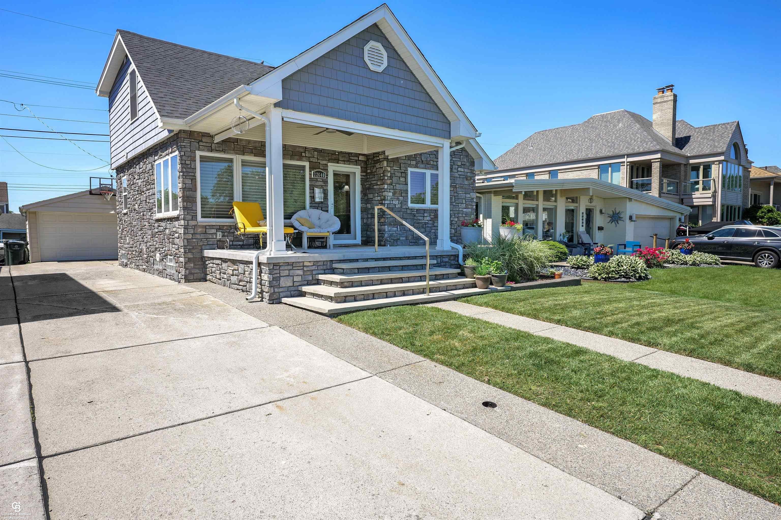 22640 Wildwood Street — photo