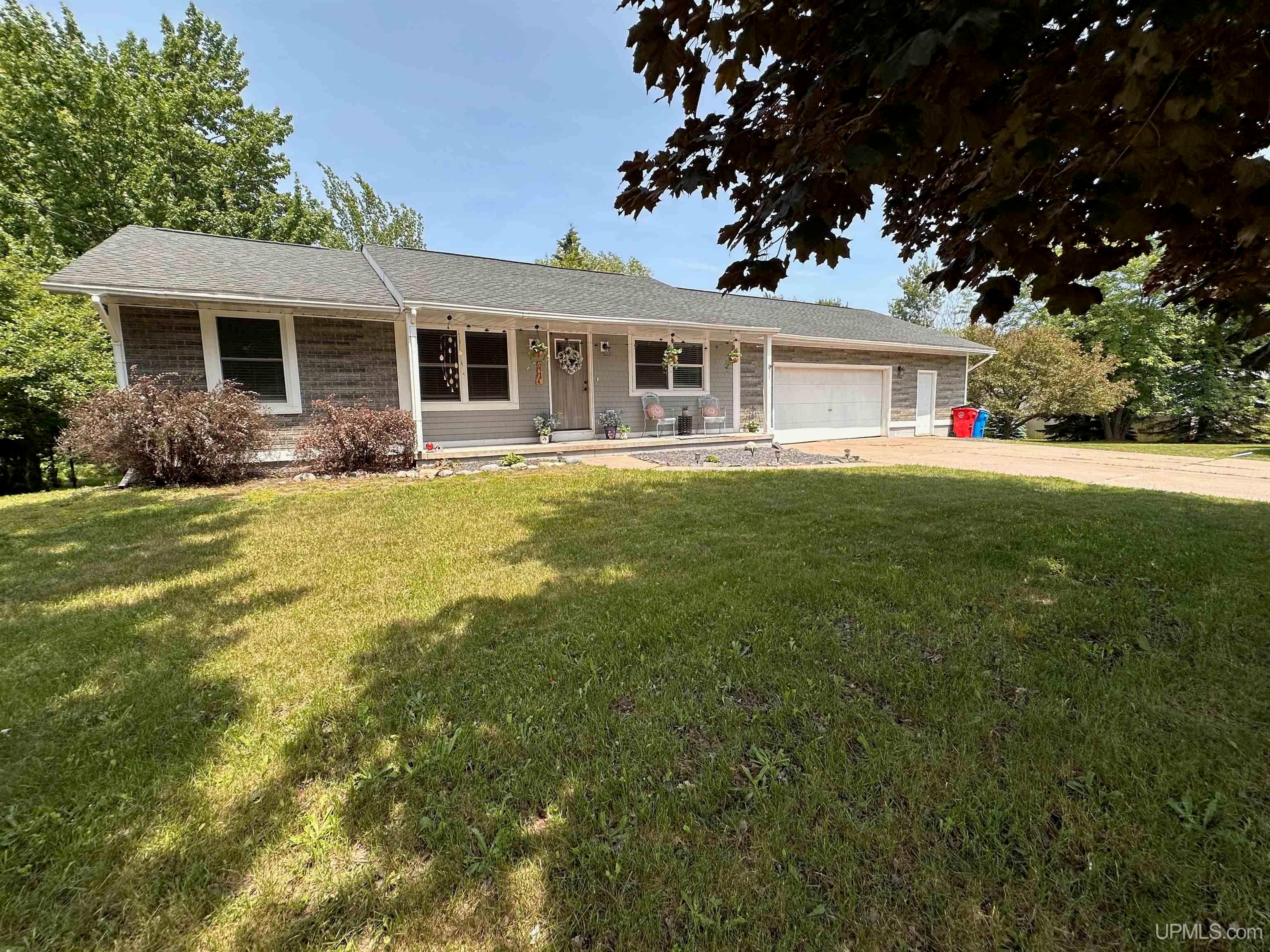 2244 Werner Street — photo