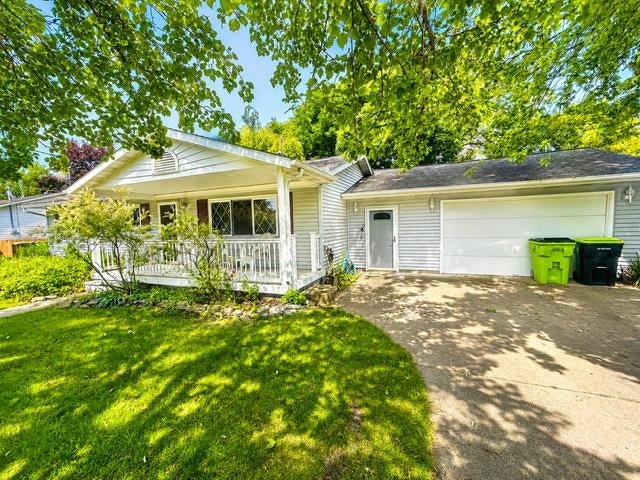 719 Rhodes Street — photo