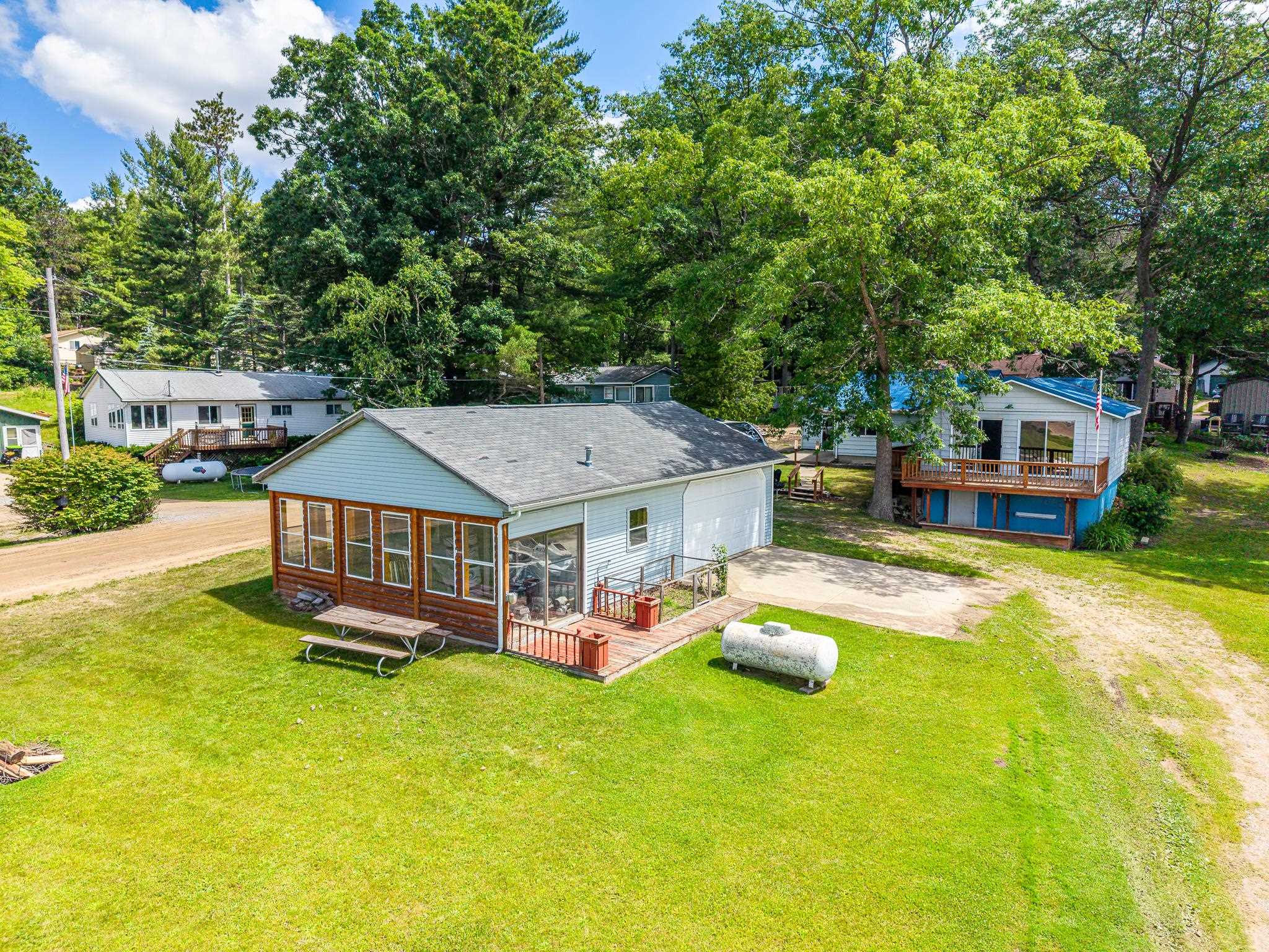 1276 E Long Lake Road — photo